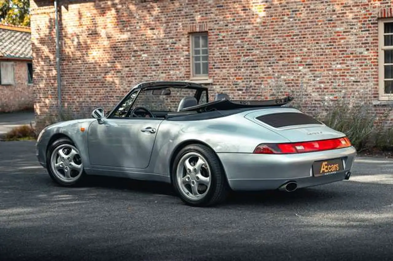 Porsche 993 911 CARRERA 4 CABRIOLET / FIRST PAINT / FULL SERVICE / TOP CONDITION / 3 OWNERS, foto 1