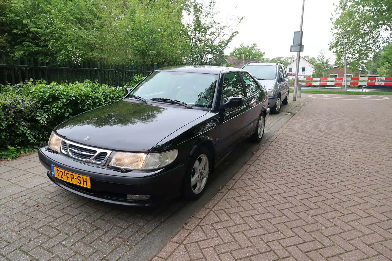 Saab 9-3 2.0t SE, foto 1