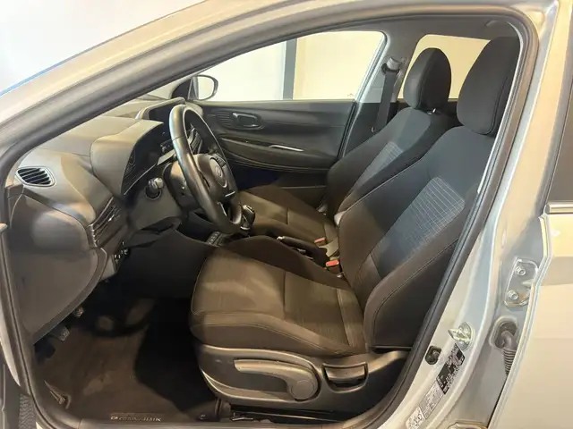 Hyundai I20 view 8