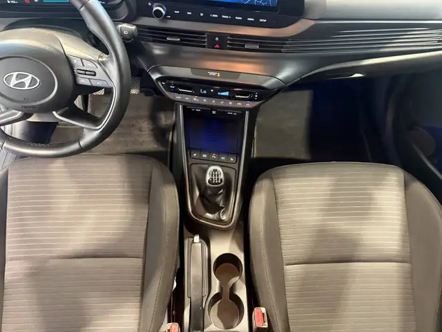 Hyundai I20 view 12