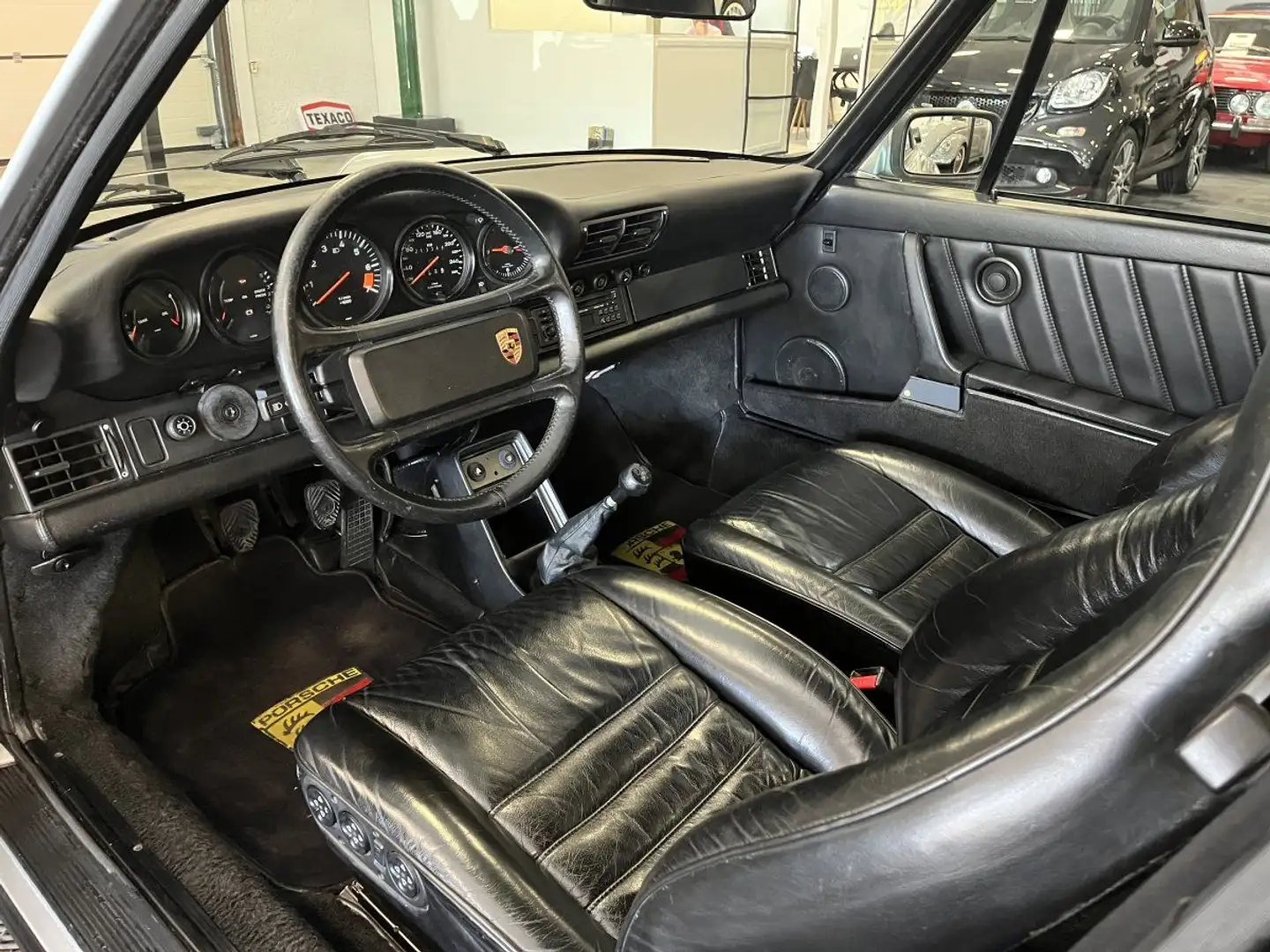 Porsche 911 CARRERA 3.2 Coupé Szary - 2