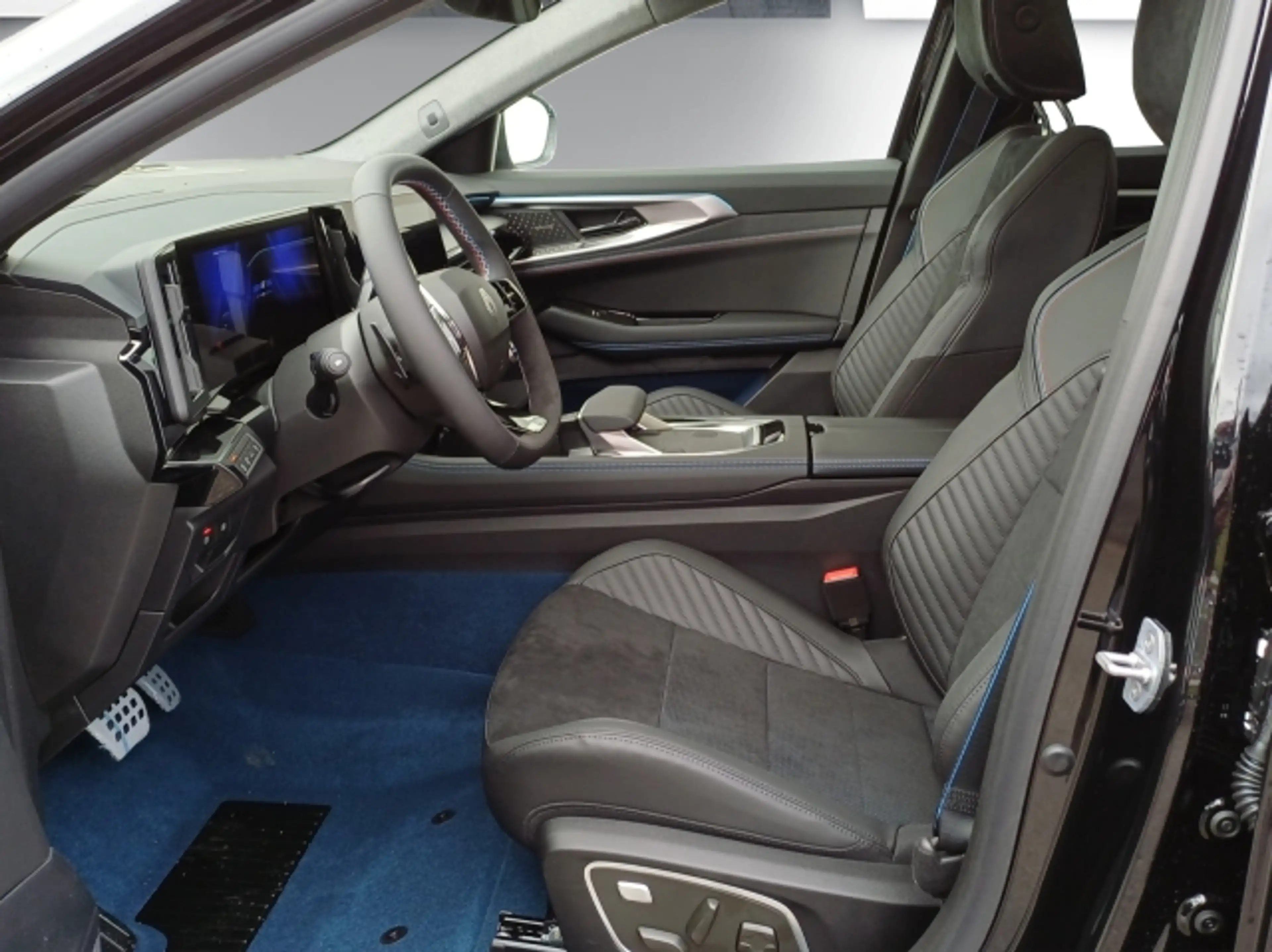 Renault Rafale Atelier Alpin Hyper Hybrid E-Tech 4x4 Plug-in !! — photo 6