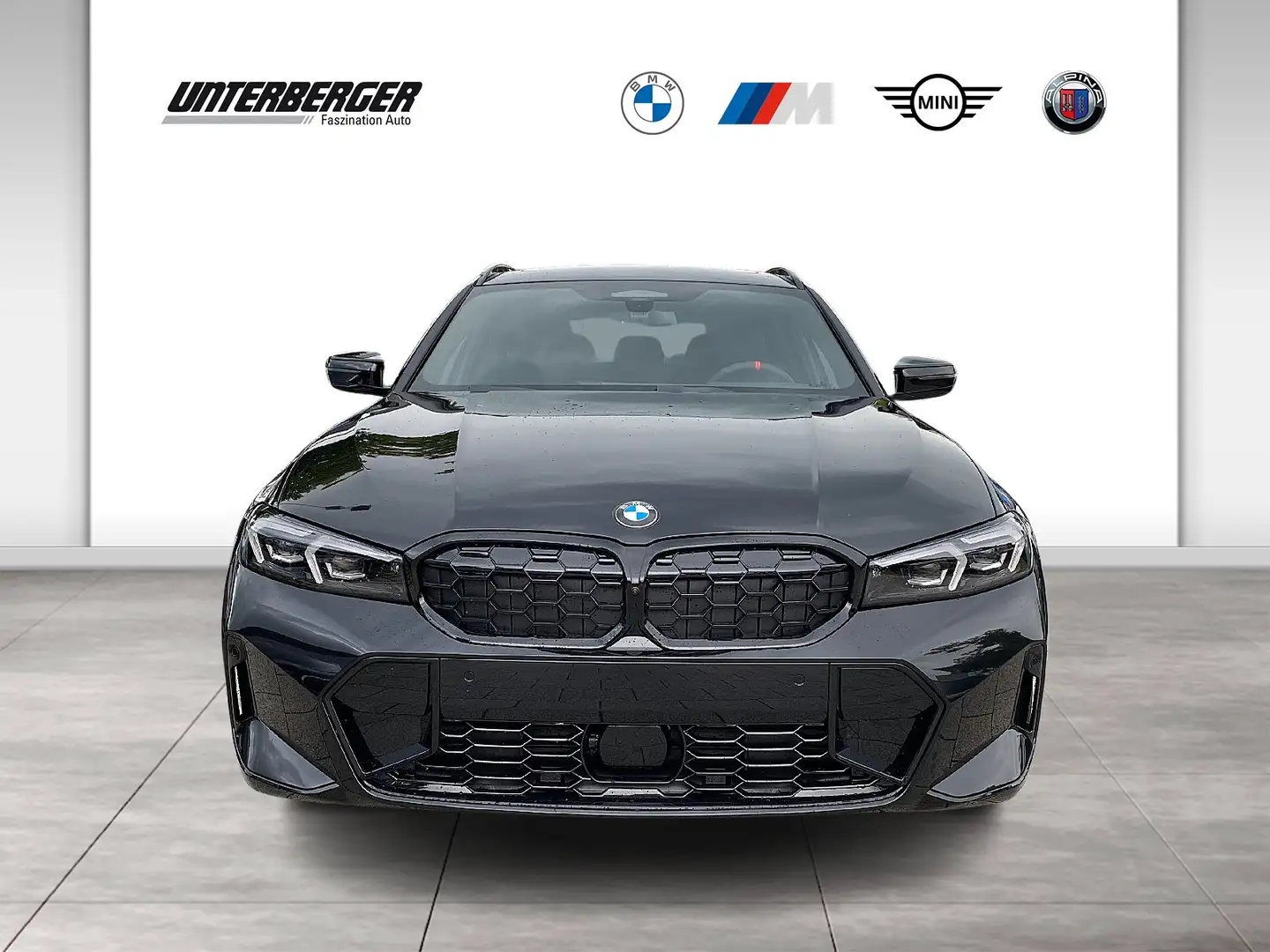 BMW 340 M340i xDrive Touring M-Sport Pro Driving Assist. P Zwart - 2