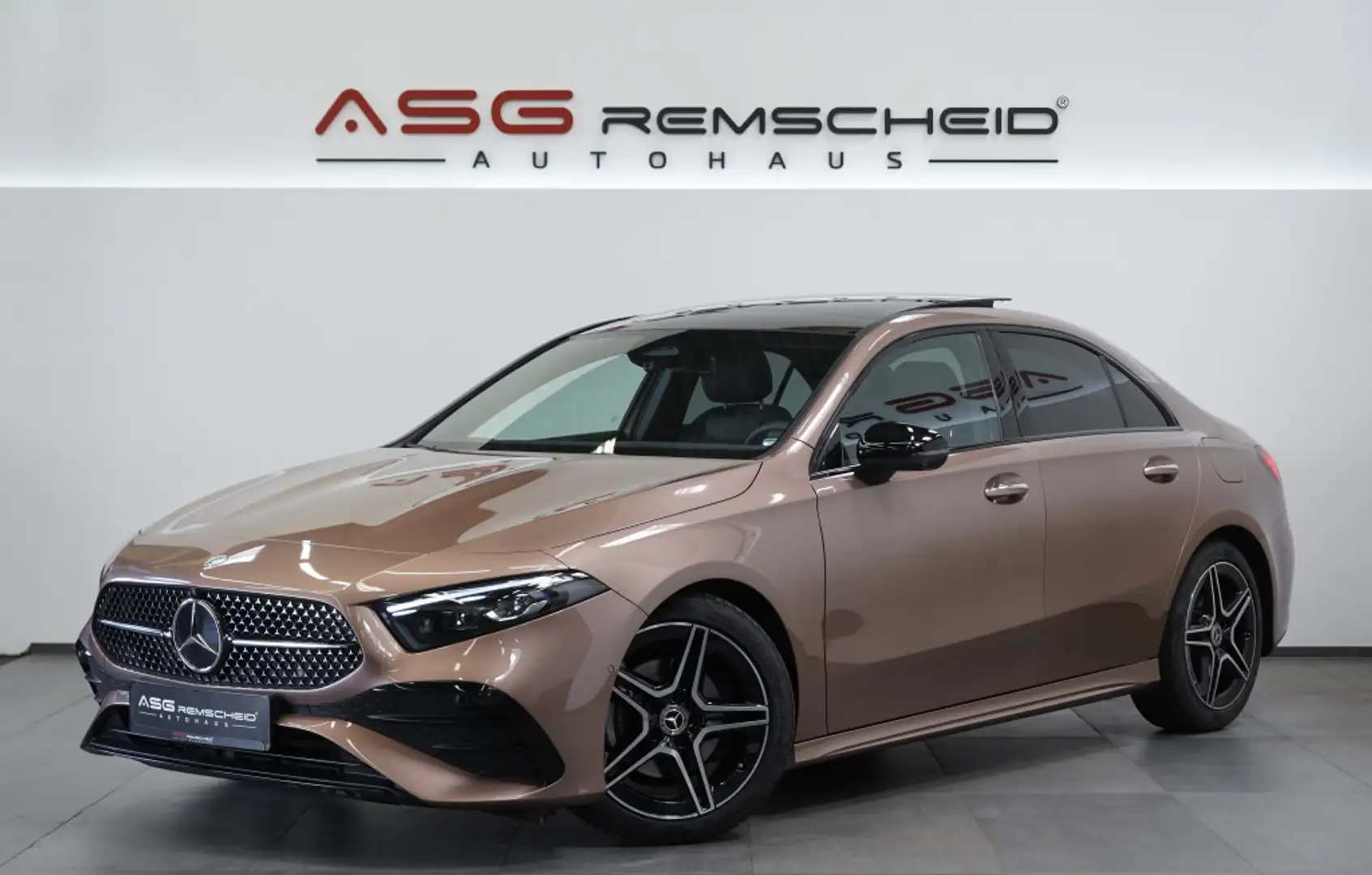Mercedes-Benz A 200 d Limousine AMG Line 1.H *Pano*Memory*H-UP Gold - 1