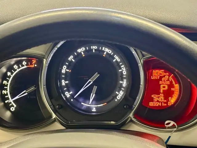 Citroen DS3 view 22