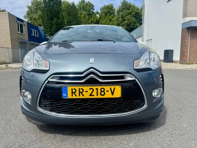 Citroen DS3 view 4
