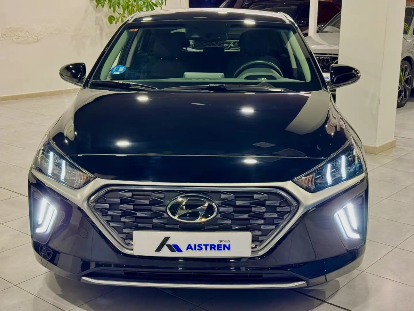 Hyundai IONIQ PHEV 1.6 GDI Tecno Negro - 2