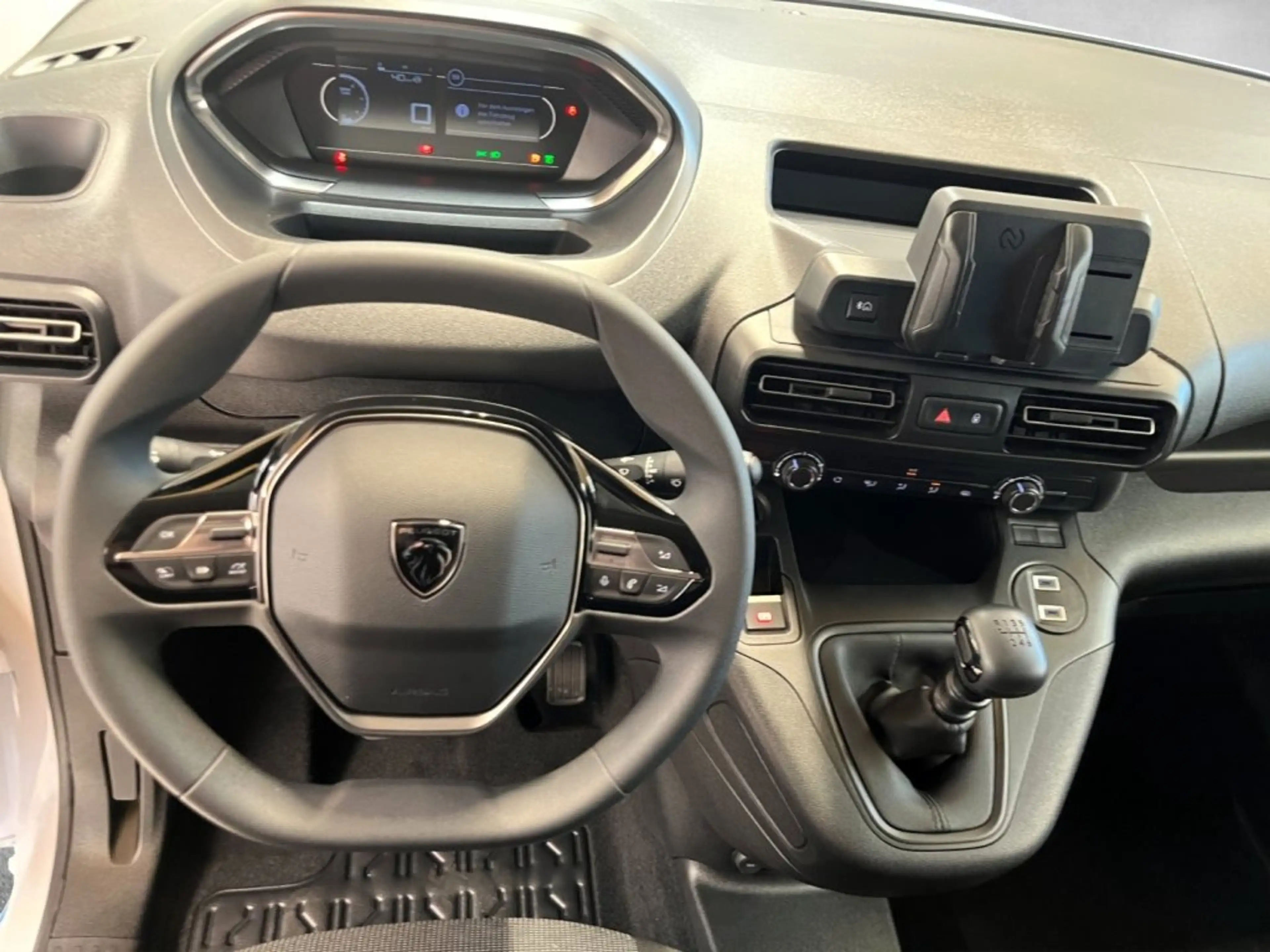 Peugeot Partner LKW Standard BHDI 100 — photo 14