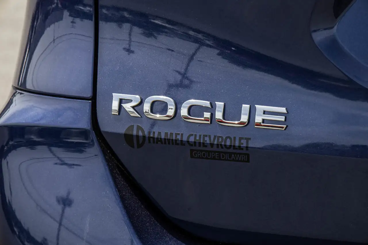 Nissan Rogue снимка Nissan Rogue