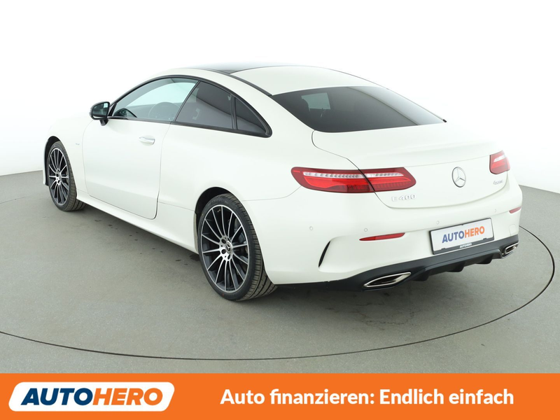 Mercedes-Benz E 400 E 400 4Matic Edition 1 AMG Line Aut.*NAV*TEMP*CAM* — photo 4