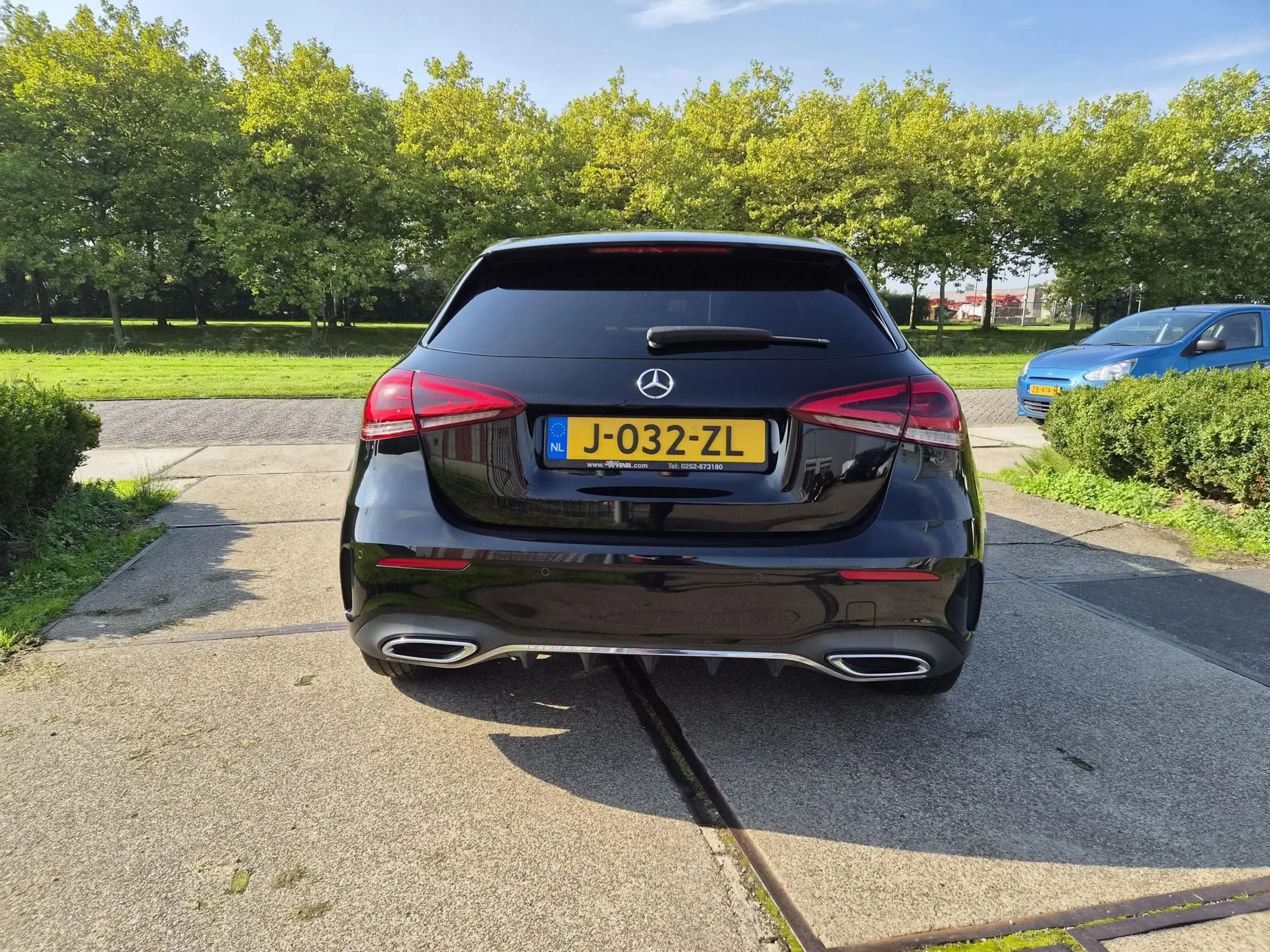 Mercedes-Benz A 250 e Business Solution AMG Limited — photo 12