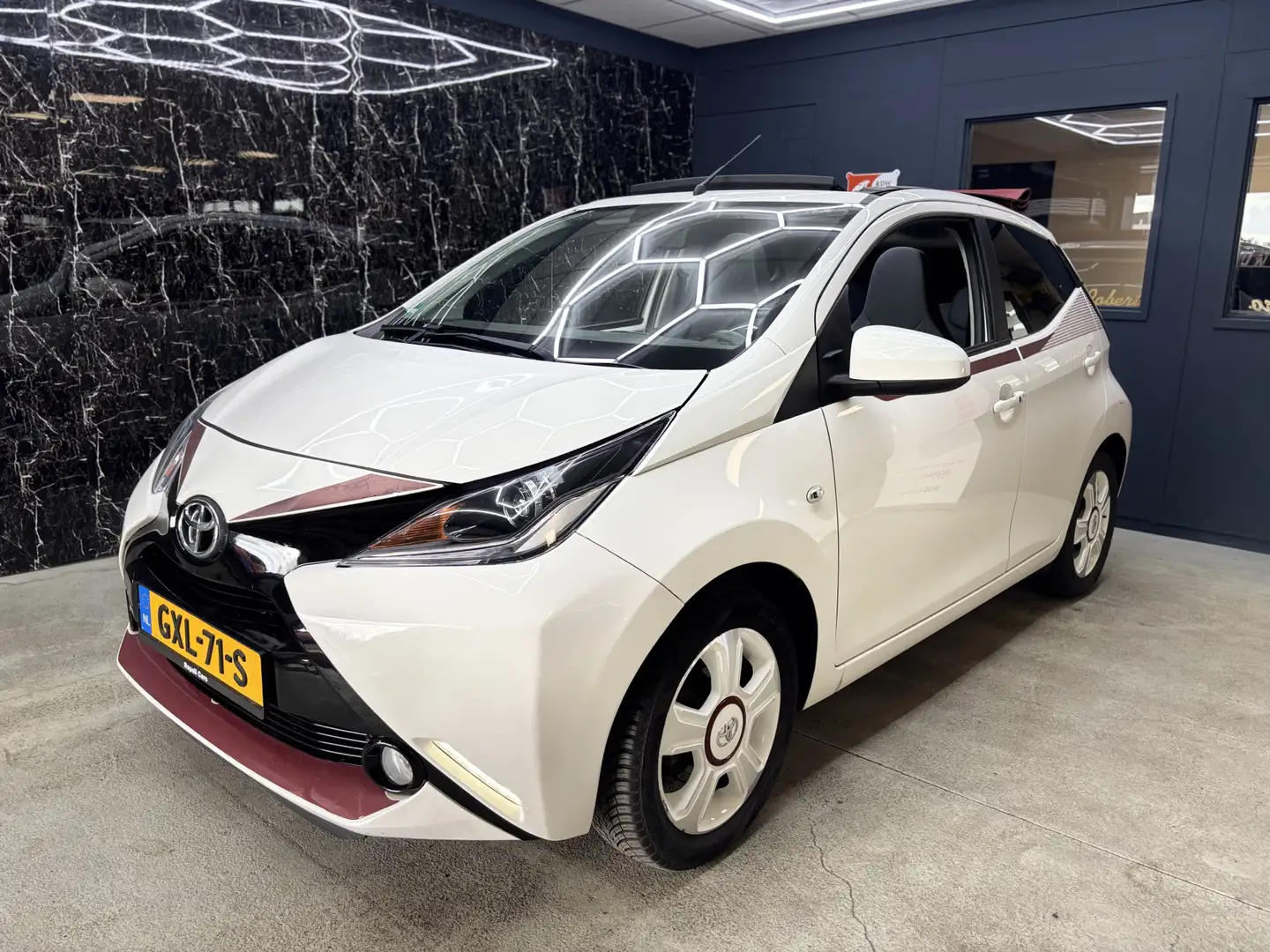 Toyota Aygo 1.0 VVT-i x Opendak / Achteruitrij Camera Blanc - 1