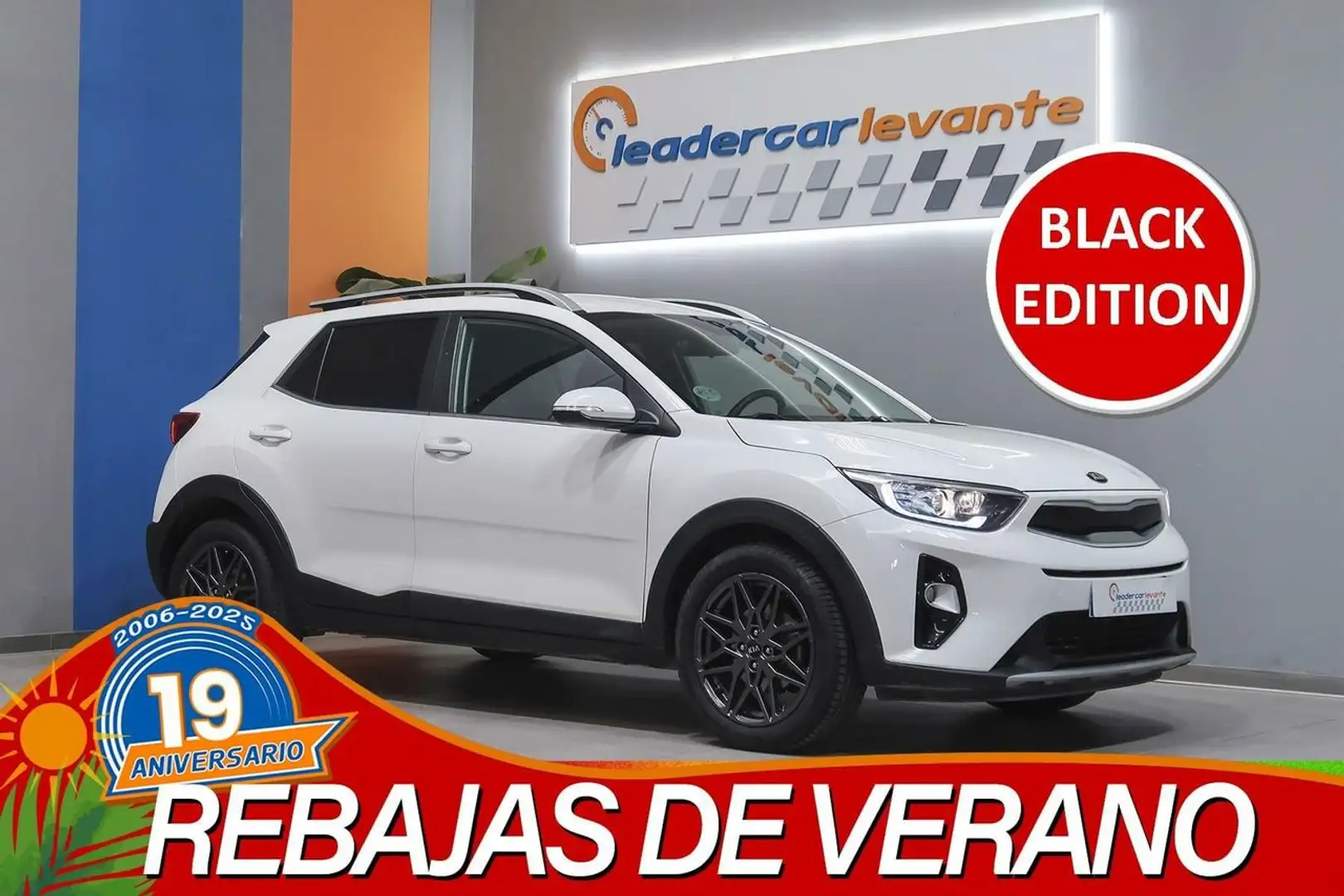 Kia Stonic 1.0 T-GDI 100CV BLACK EDITION 100CV Biały - 1