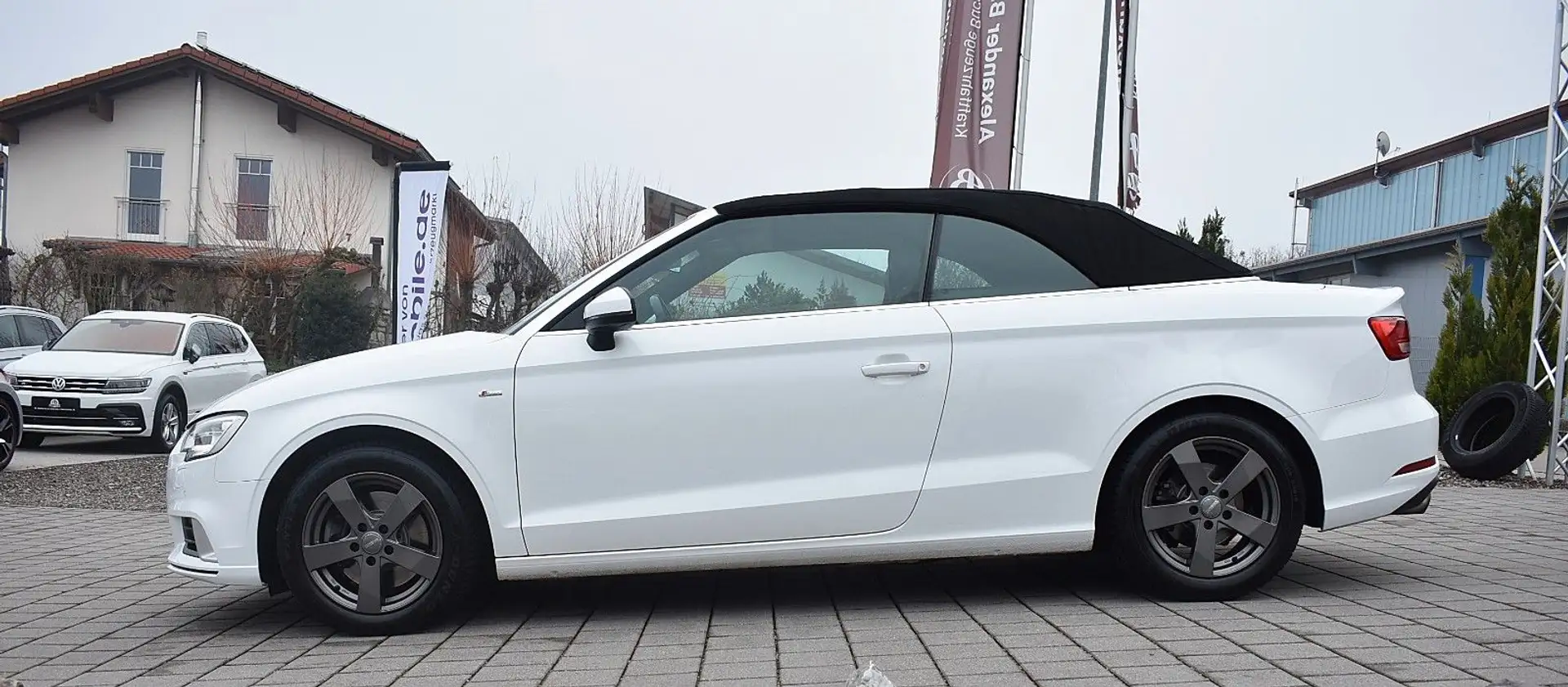 Audi A3 Cabriolet quattro sport Wit - 1