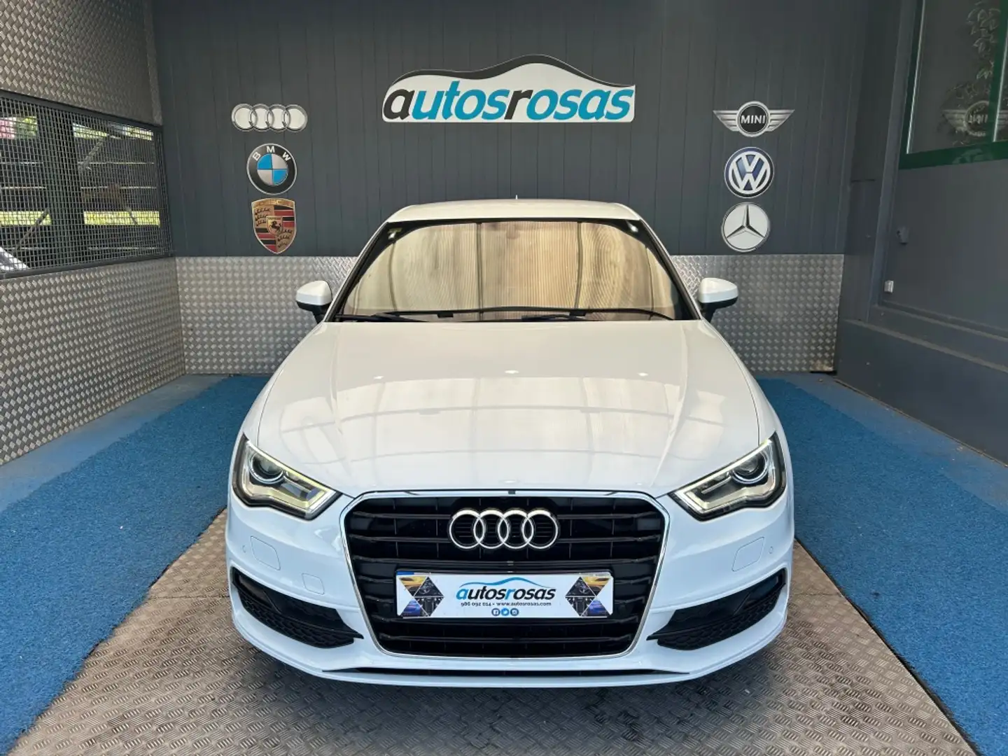 Audi A3 Sportback 2.0TDI CD S line ed. 150 Blanc - 2