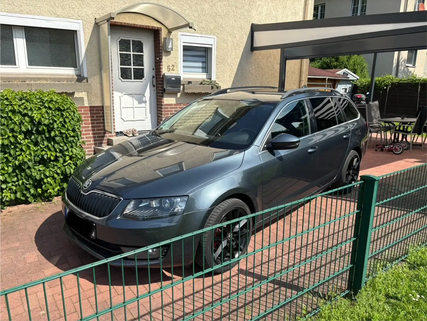 Skoda Octavia Octavia III Combi Diesel Combi 2.0 TDI DSG Grau - 1