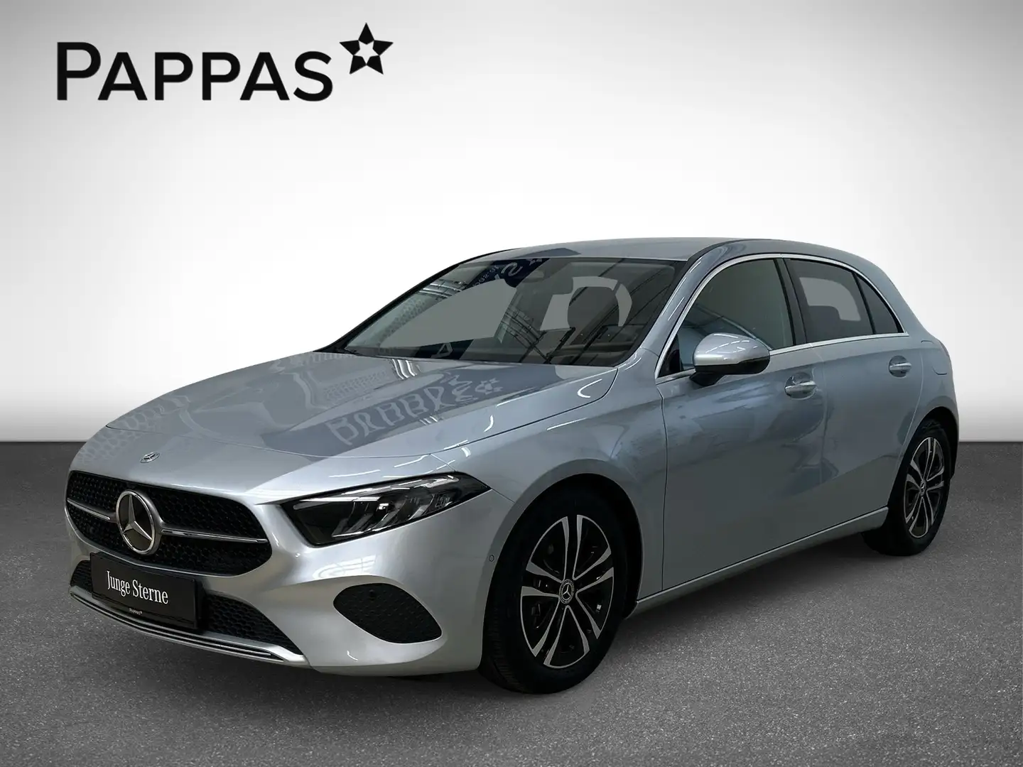 Mercedes-Benz A 180 d Kompaktlimousine Österreich-Edition Progressive Zilver - 2