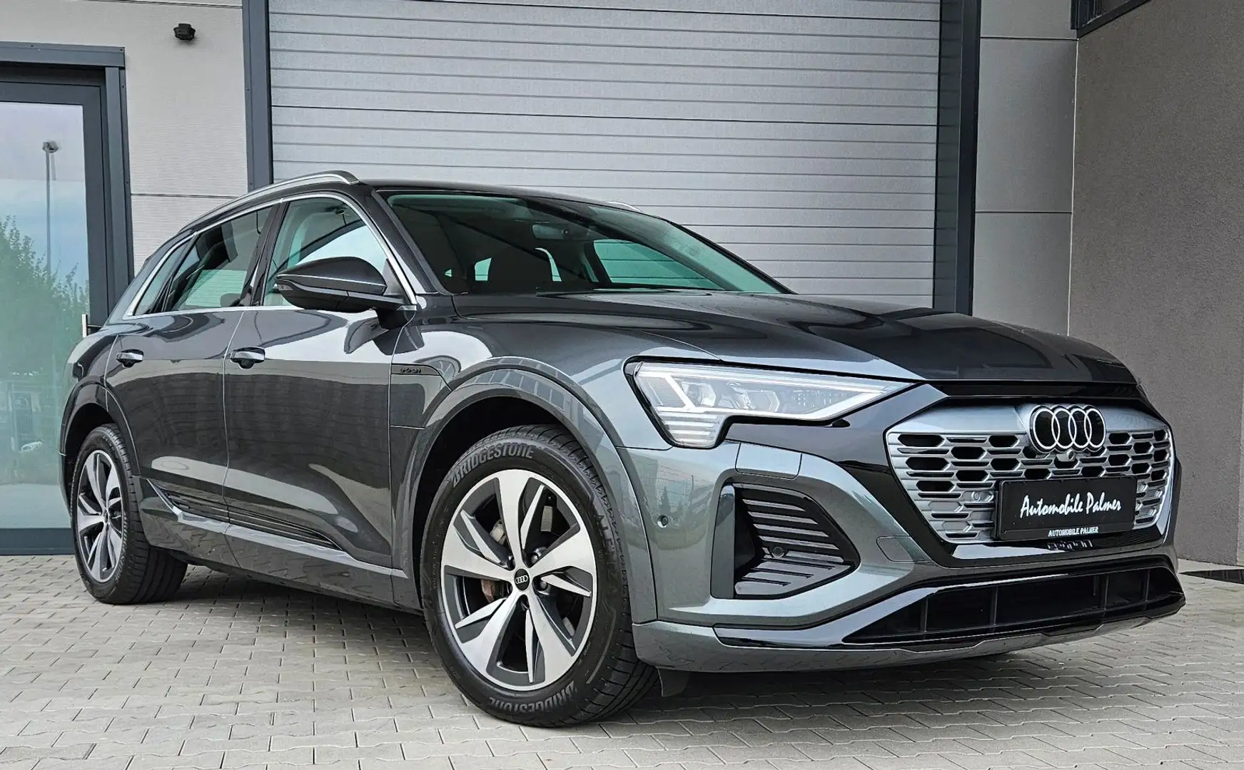 Audi Q8 e-tron 55 quattro S line BANG & OLUFSEN Gris - 2