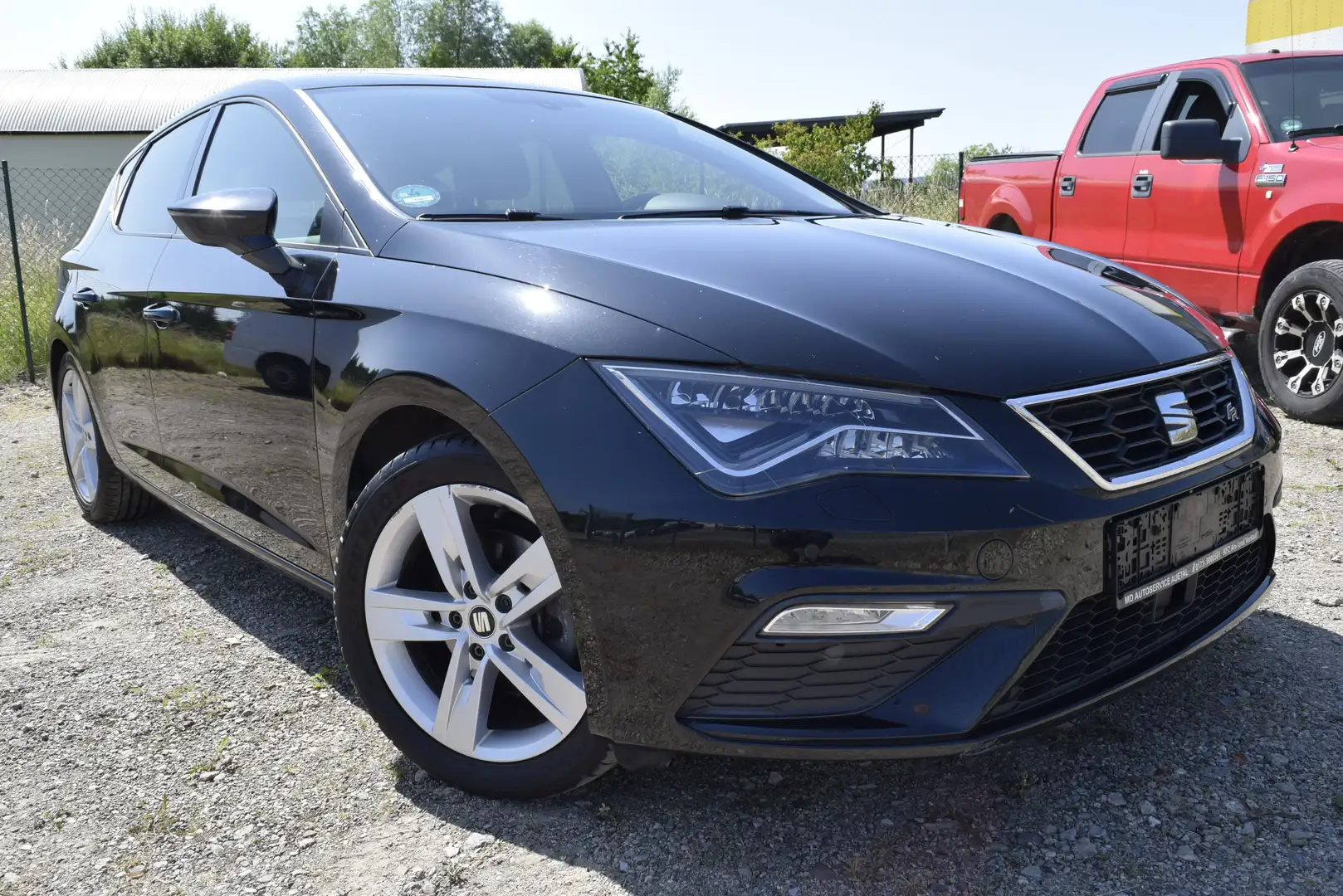 SEAT Leon FR/AUTOMATIK/ALCANTARA/TÜV+INSPEKTION NEU Schwarz - 1