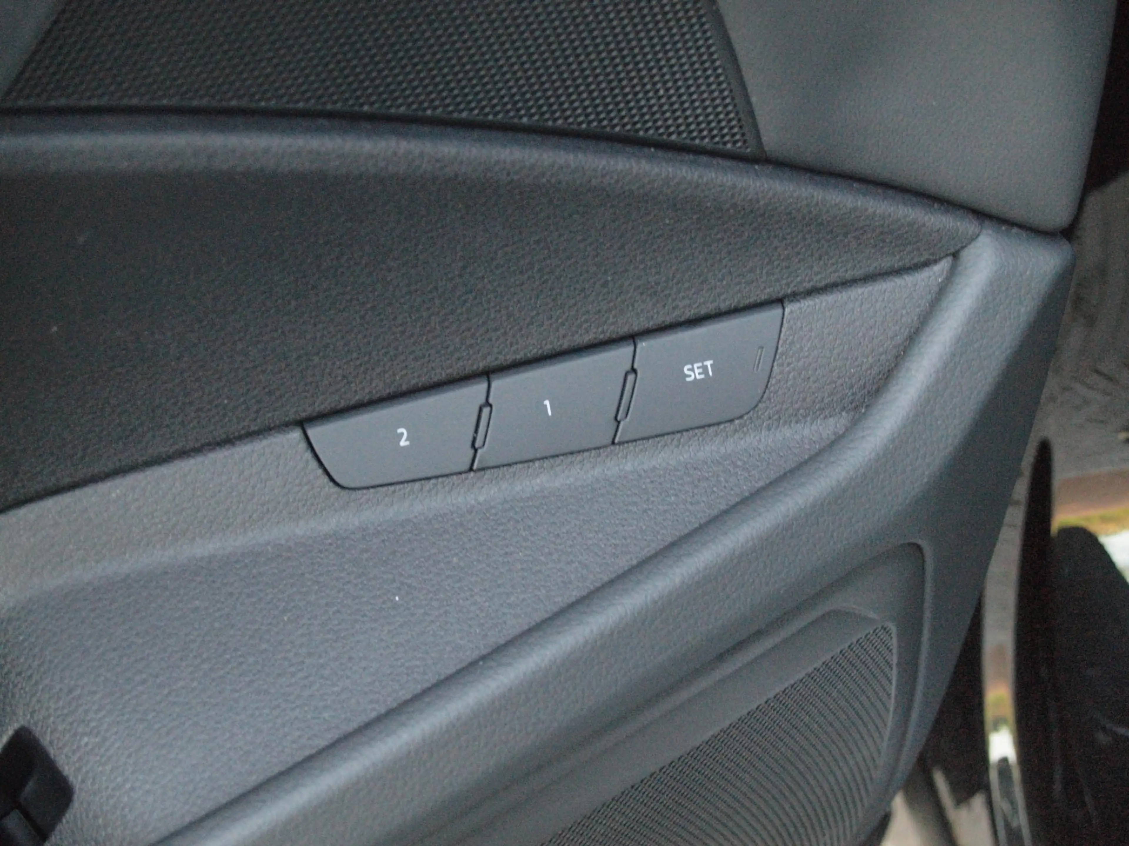 Audi e-tron 55 quattro Advanced edition Plus 95 kWh | SOH 93% — photo 27