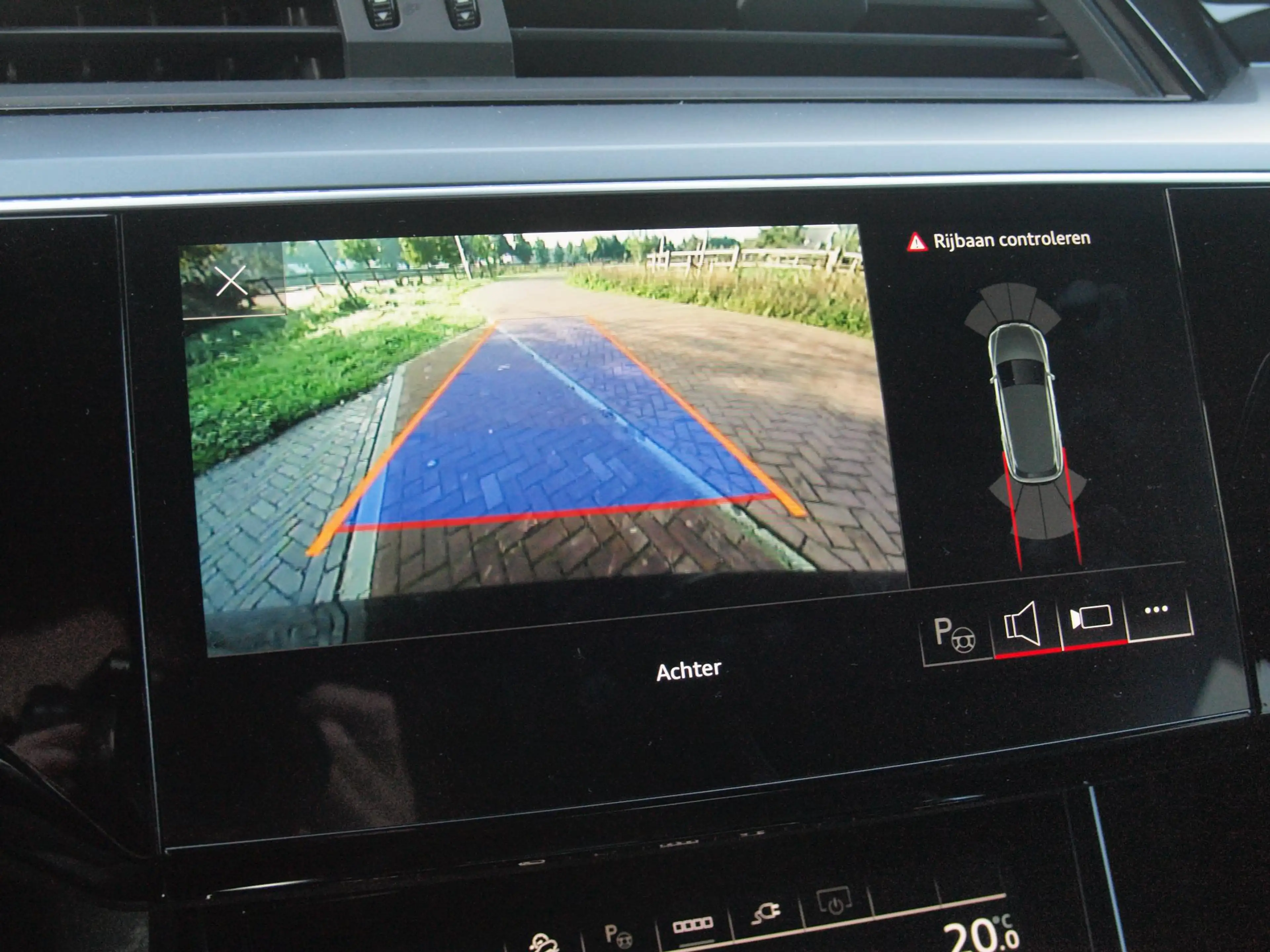 Audi e-tron 55 quattro Advanced edition Plus 95 kWh | SOH 93% — photo 22