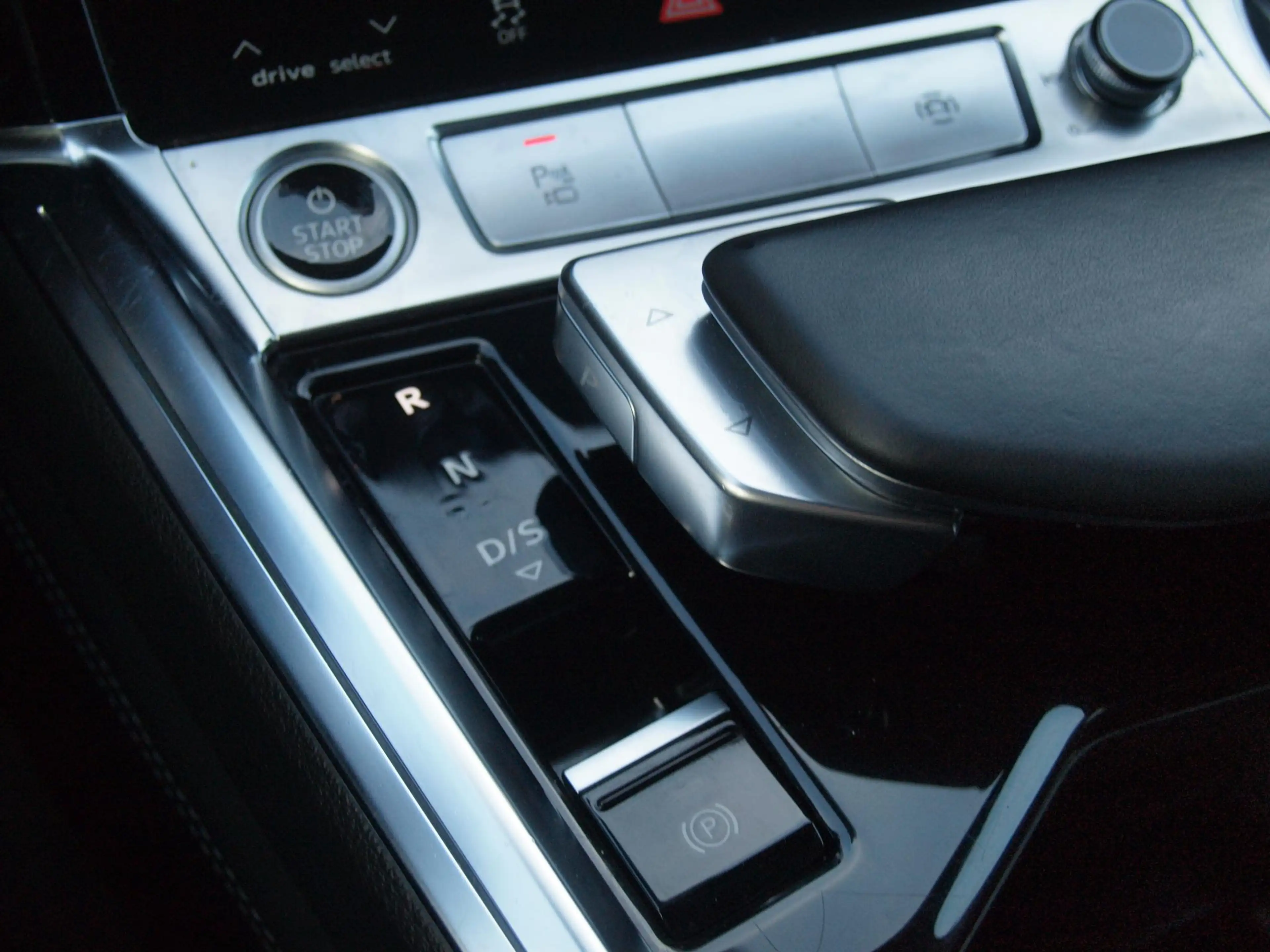 Audi e-tron 55 quattro Advanced edition Plus 95 kWh | SOH 93% — photo 25