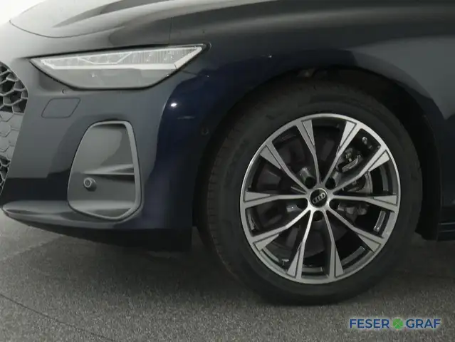 Audi A6 view 17