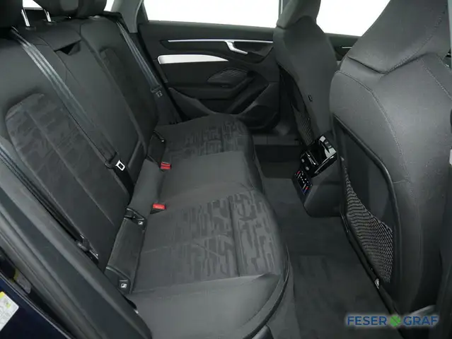 Audi A6 view 8