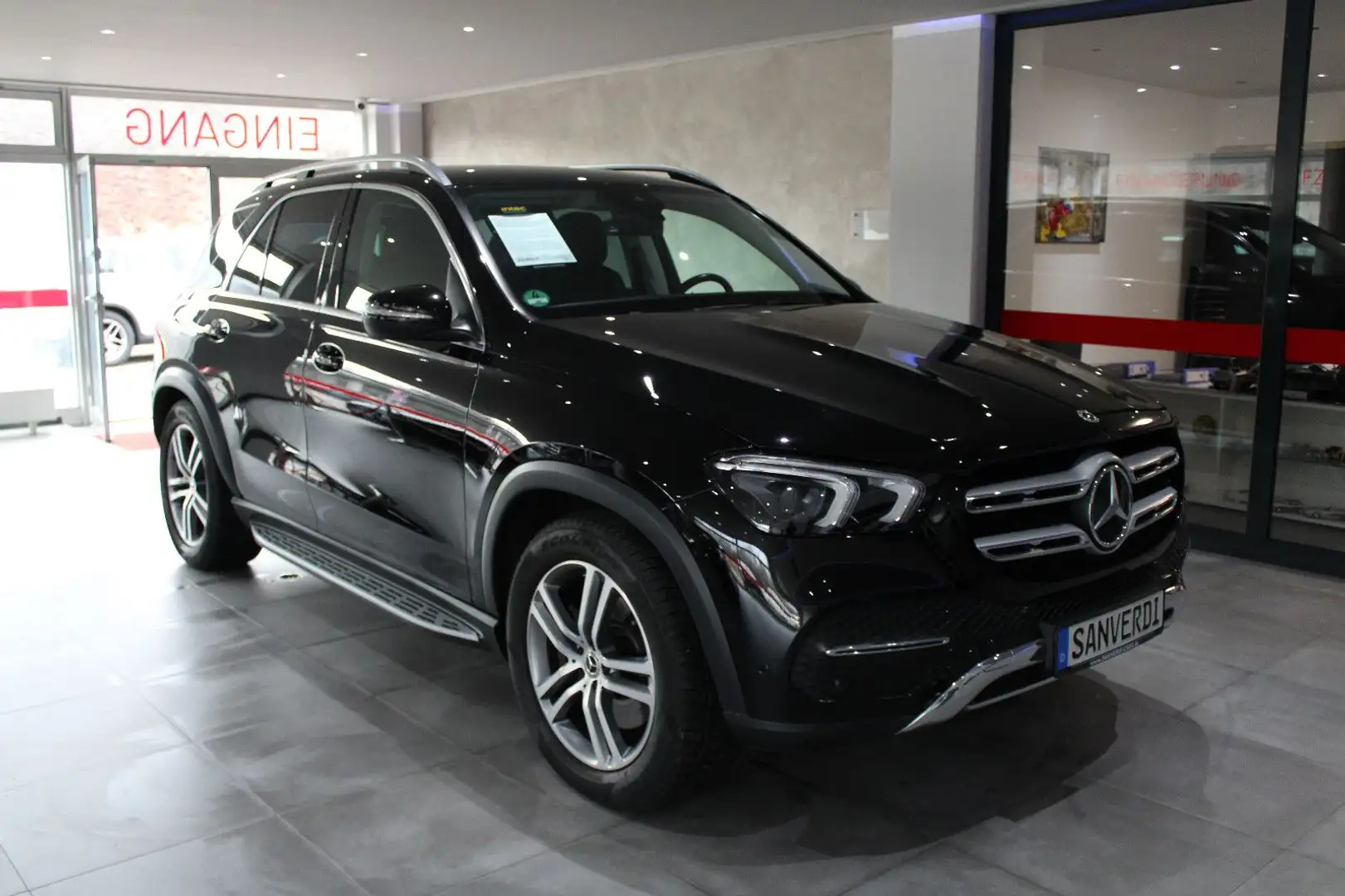 Mercedes-Benz GLE 350 e 4MATIC SPORTPAKET EURO 6 *I.HAND* Schwarz - 2
