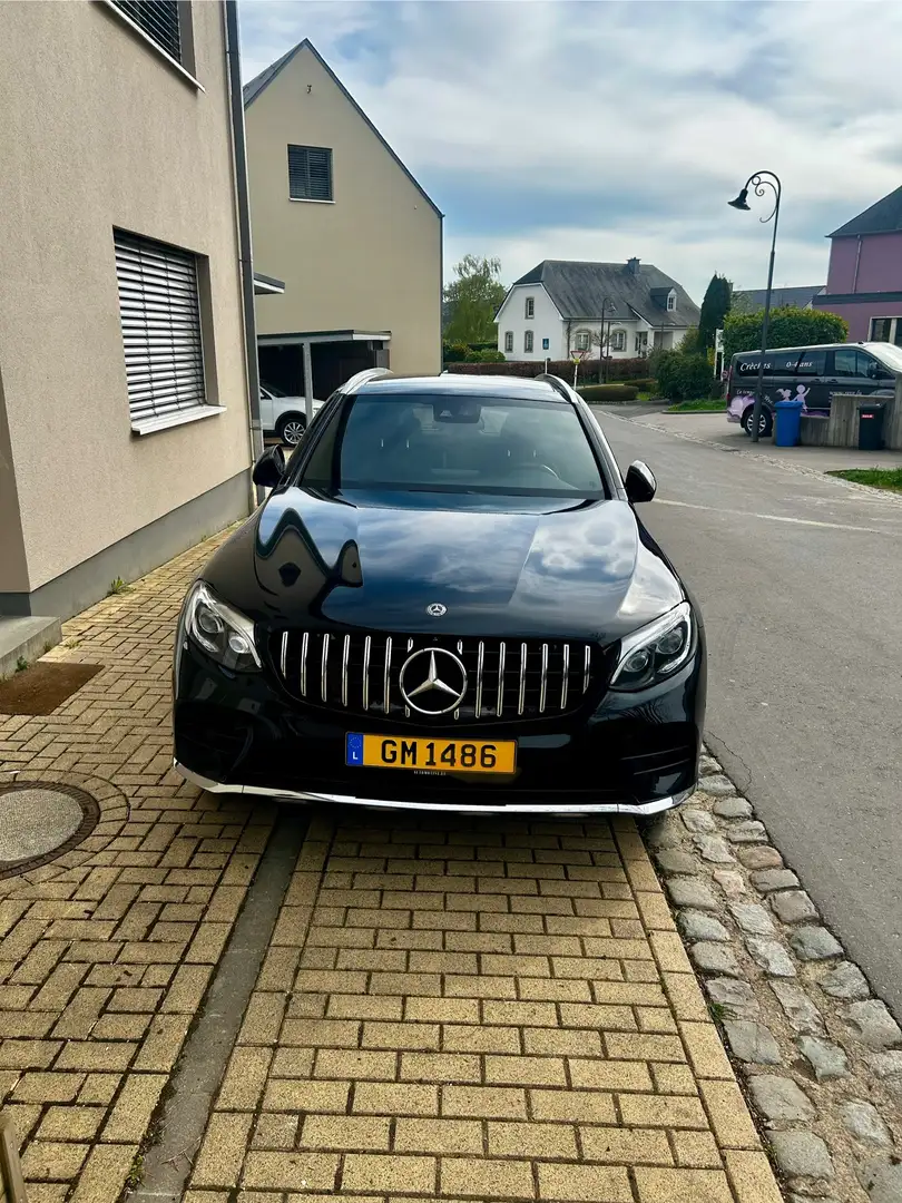 Mercedes-Benz GLC 250 - 1