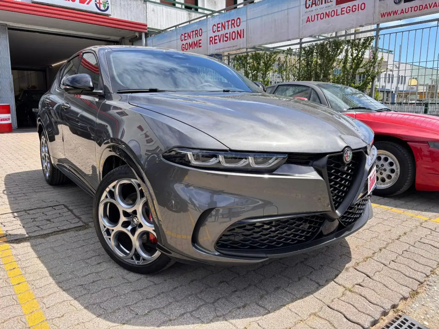Alfa Romeo Tonale 1.5 160 CV MHEV TCT7 Veloce Grigio - 1