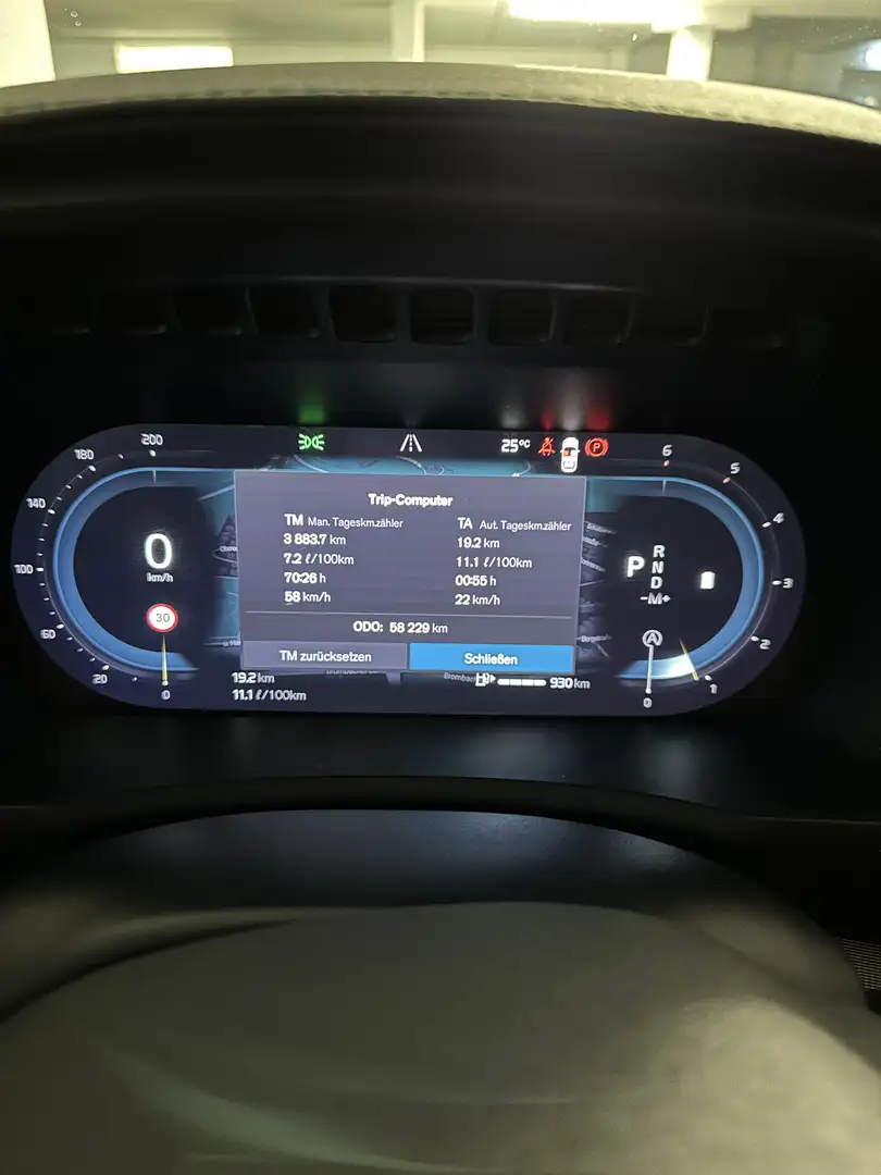 Volvo XC90 B5 D AWD Plus Bright - 2