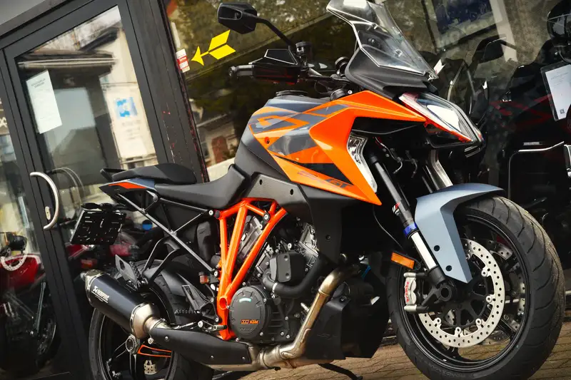 KTM 1290 Super Duke GT - foto 5