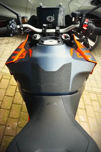 KTM 1290 Super Duke GT - foto 7