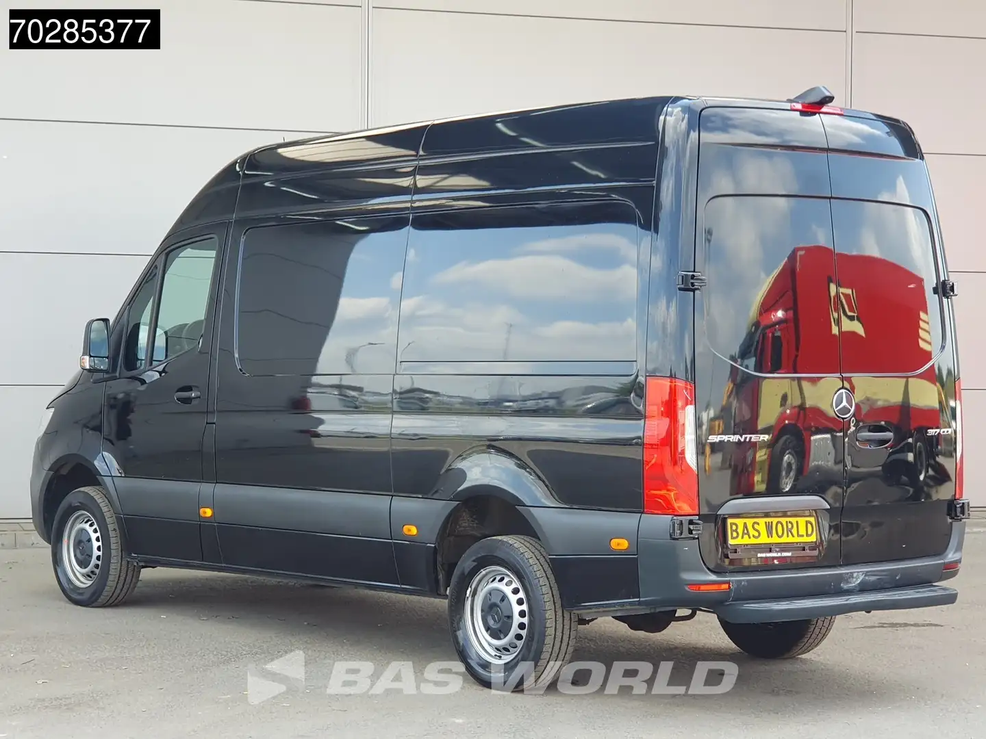 Mercedes-Benz Sprinter 317 CDI Automaat 3,5t Trekhaak L2H2 170PK Airco Ca Noir - 2