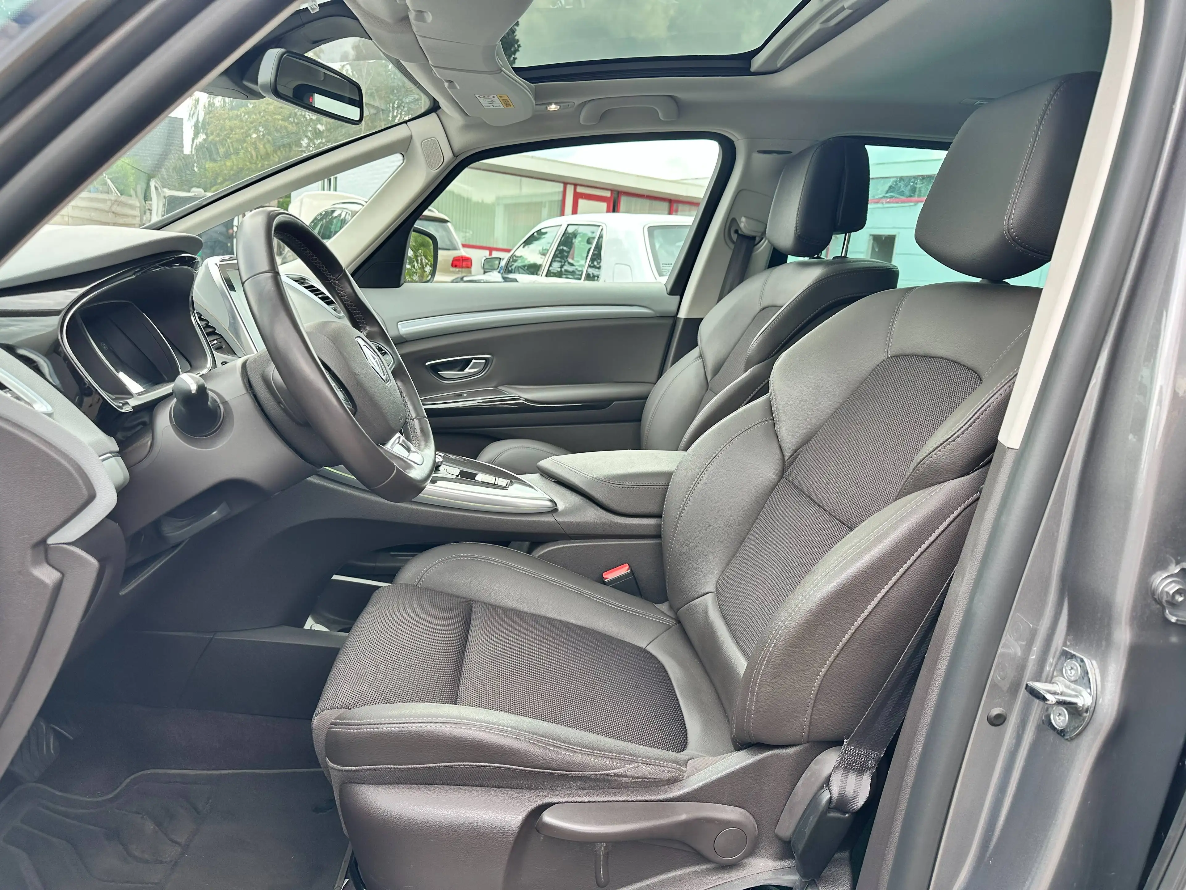 Renault Espace Espace 1.6i TCe Energy Intens EDC Automat. Navi. Airco. Pdc. Caméra 68.191Km!!! — photo 9