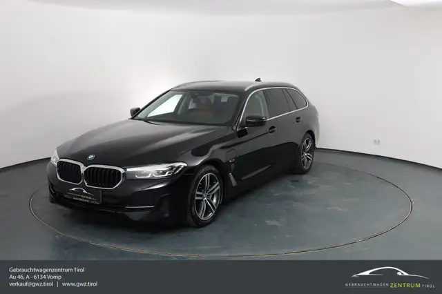 BMW 530 e xDrive Touring*NAVI*PANO*AHK*VOLL!!!