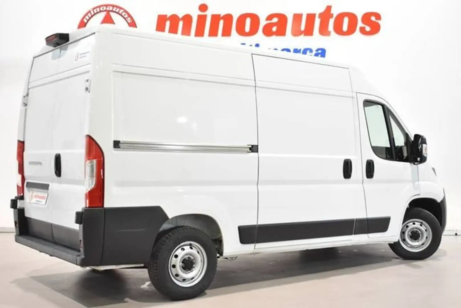 Fiat Ducato FURGÓN 30 L2H2 2.2 MULTIJET 120 CV Blanco - 2