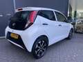 Toyota Aygo 1.0 VVT-i x-fun Airco - Bluetooth - Cruise control Weiß - thumbnail 4