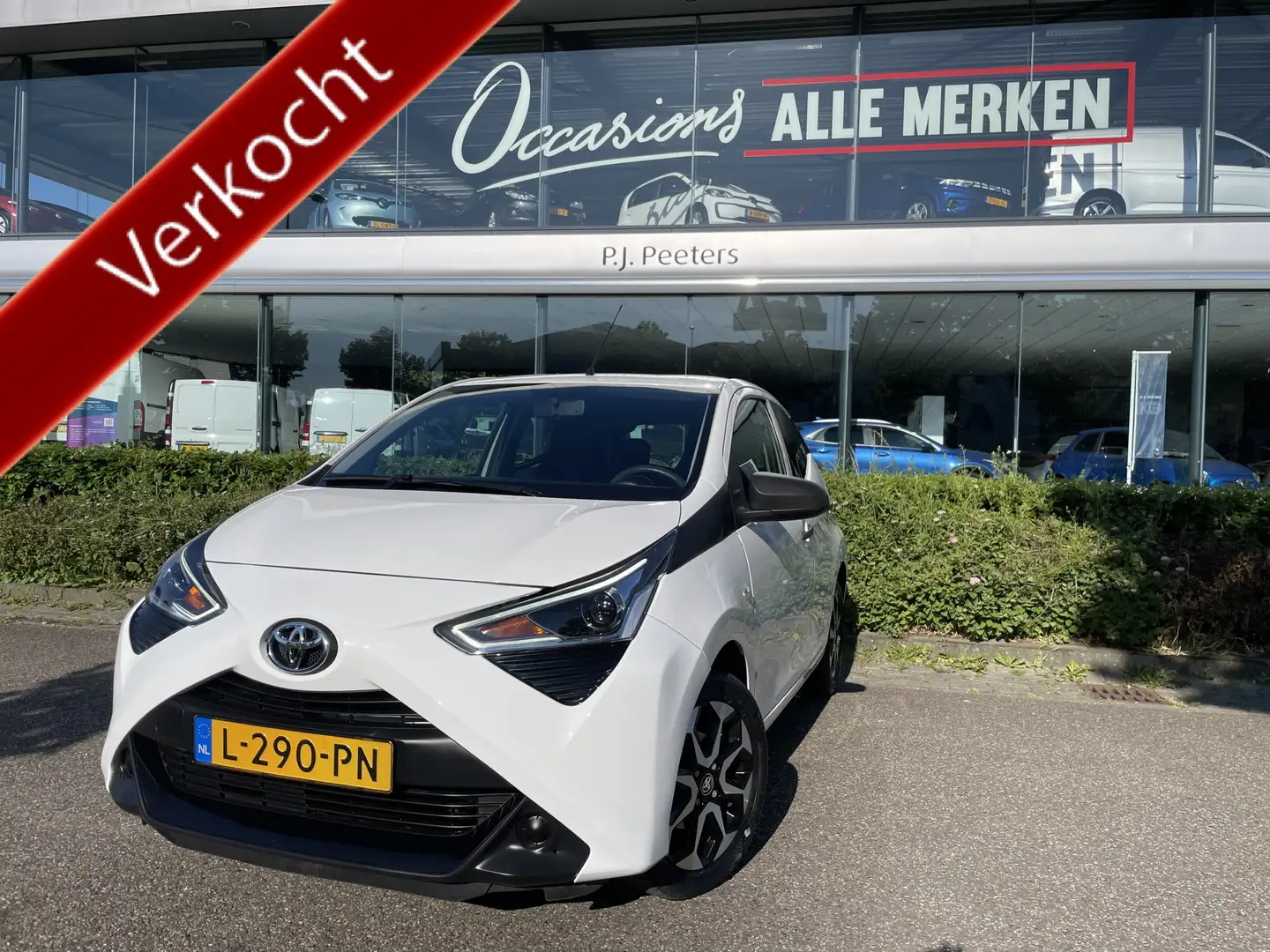 Toyota Aygo 1.0 VVT-i x-fun Airco - Bluetooth - Cruise control Weiß - 1