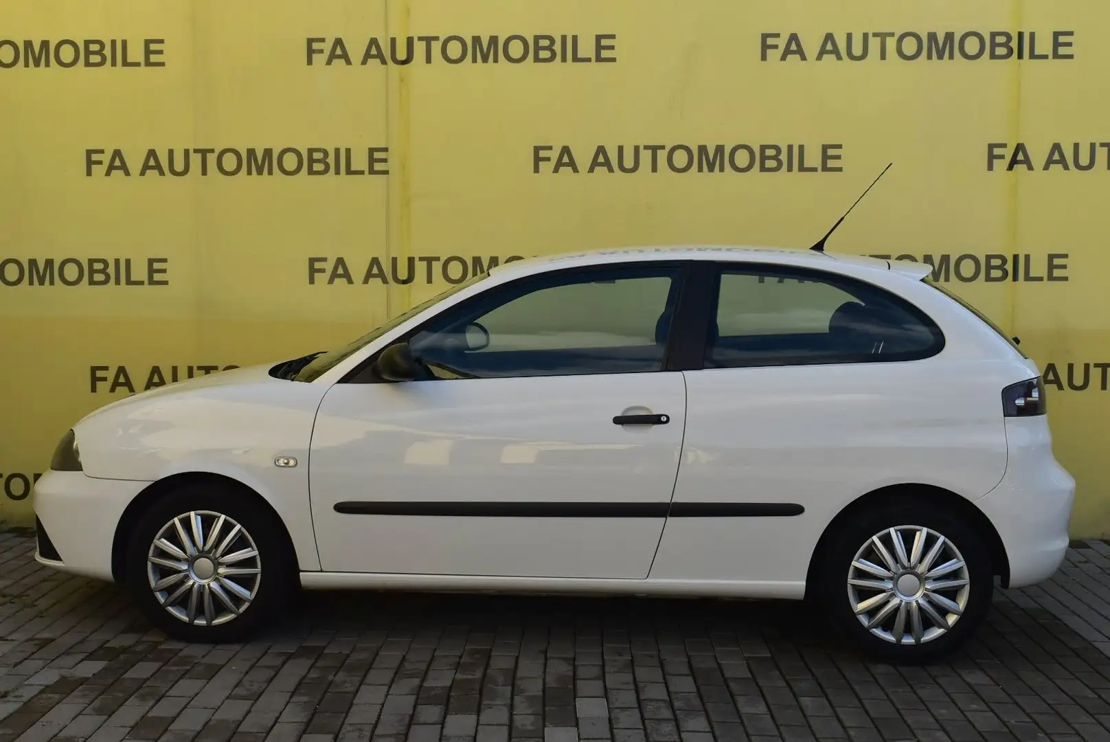 SEAT Ibiza Amaro/KLIMA/TÜV NEU/ Weiß - 2
