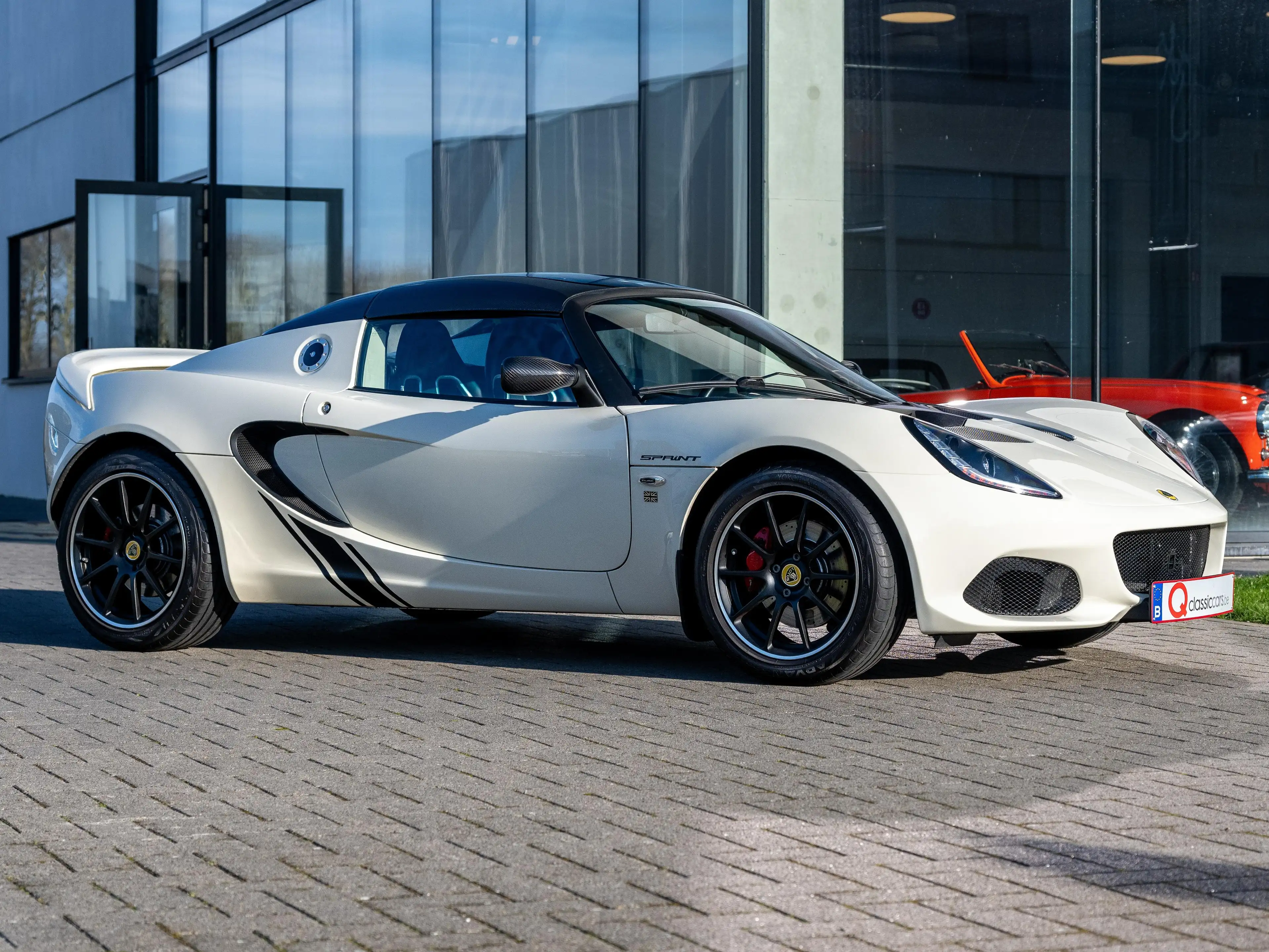 Lotus Elise Sprint 220 with carbon Hardtop and softtop — photo 3