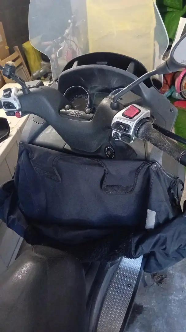 Piaggio MP3 500 Gris - 2