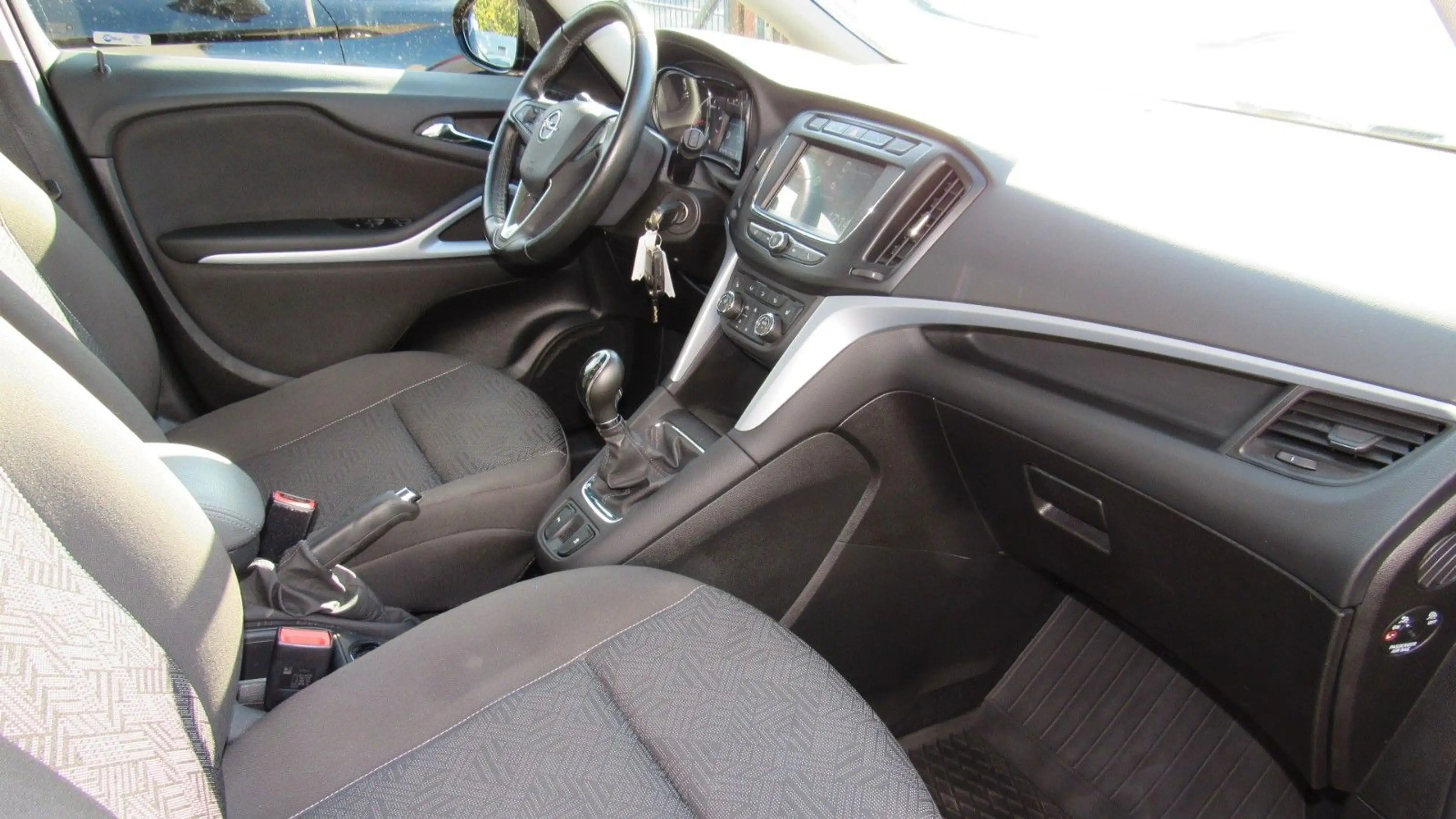 Opel Zafira 1.4 Turbo INNOVATION 103kW*PDC-SHZ-NAVI* — photo 14