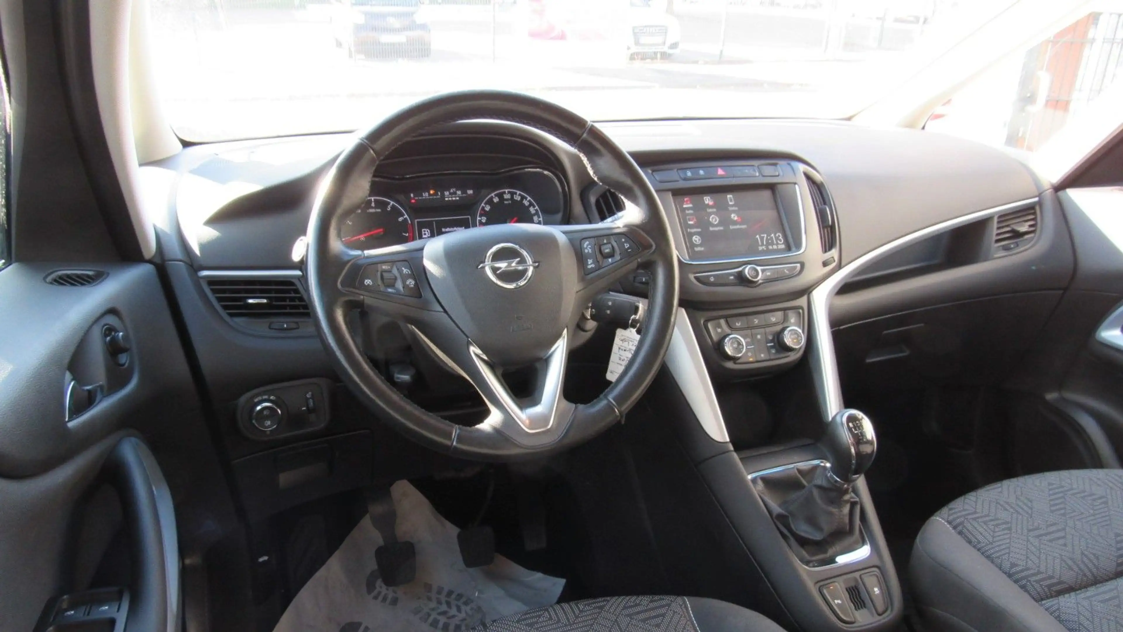 Opel Zafira 1.4 Turbo INNOVATION 103kW*PDC-SHZ-NAVI* — photo 13