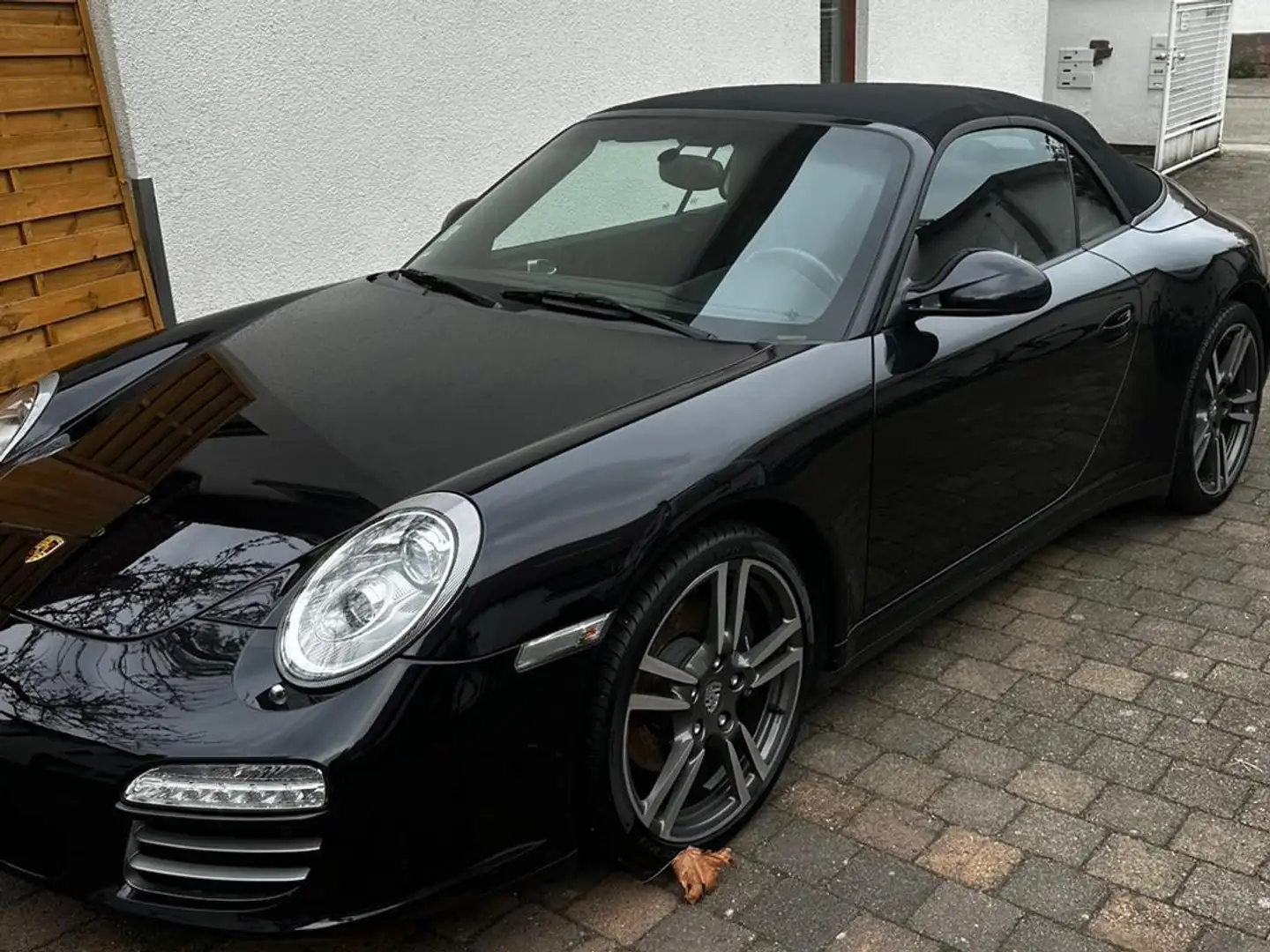 Porsche 997 911 Carrera 4 Cabriolet Schwarz - 2