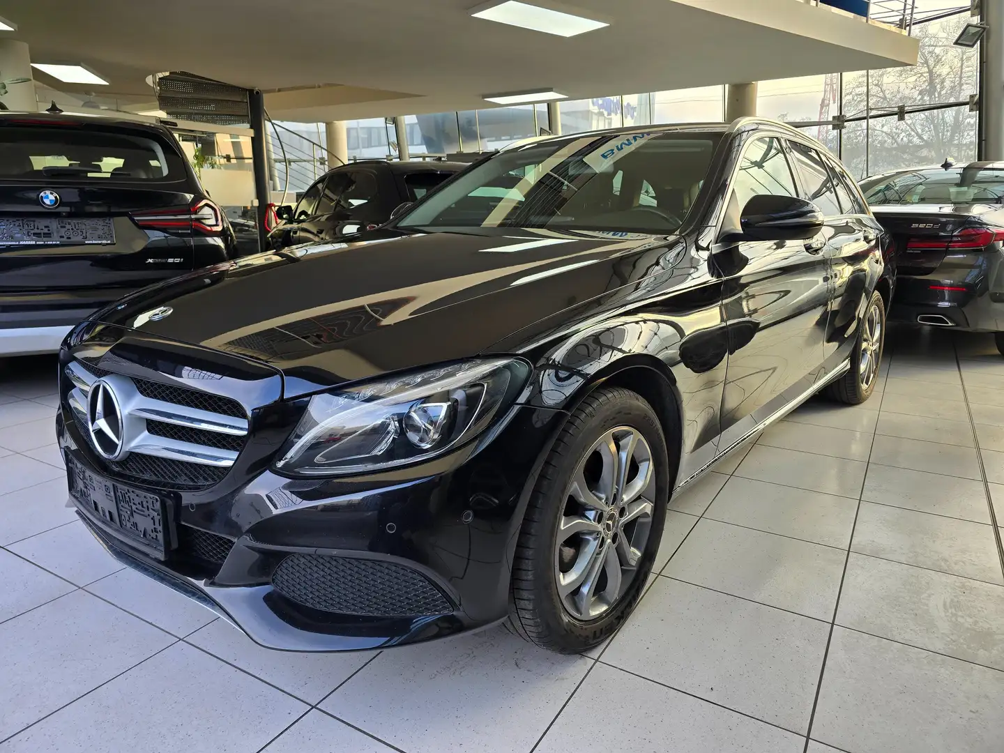Mercedes-Benz C 180 C 180 T BlueTec Teilleder/Navi/Komfortfahrwerk/LED Schwarz - 1