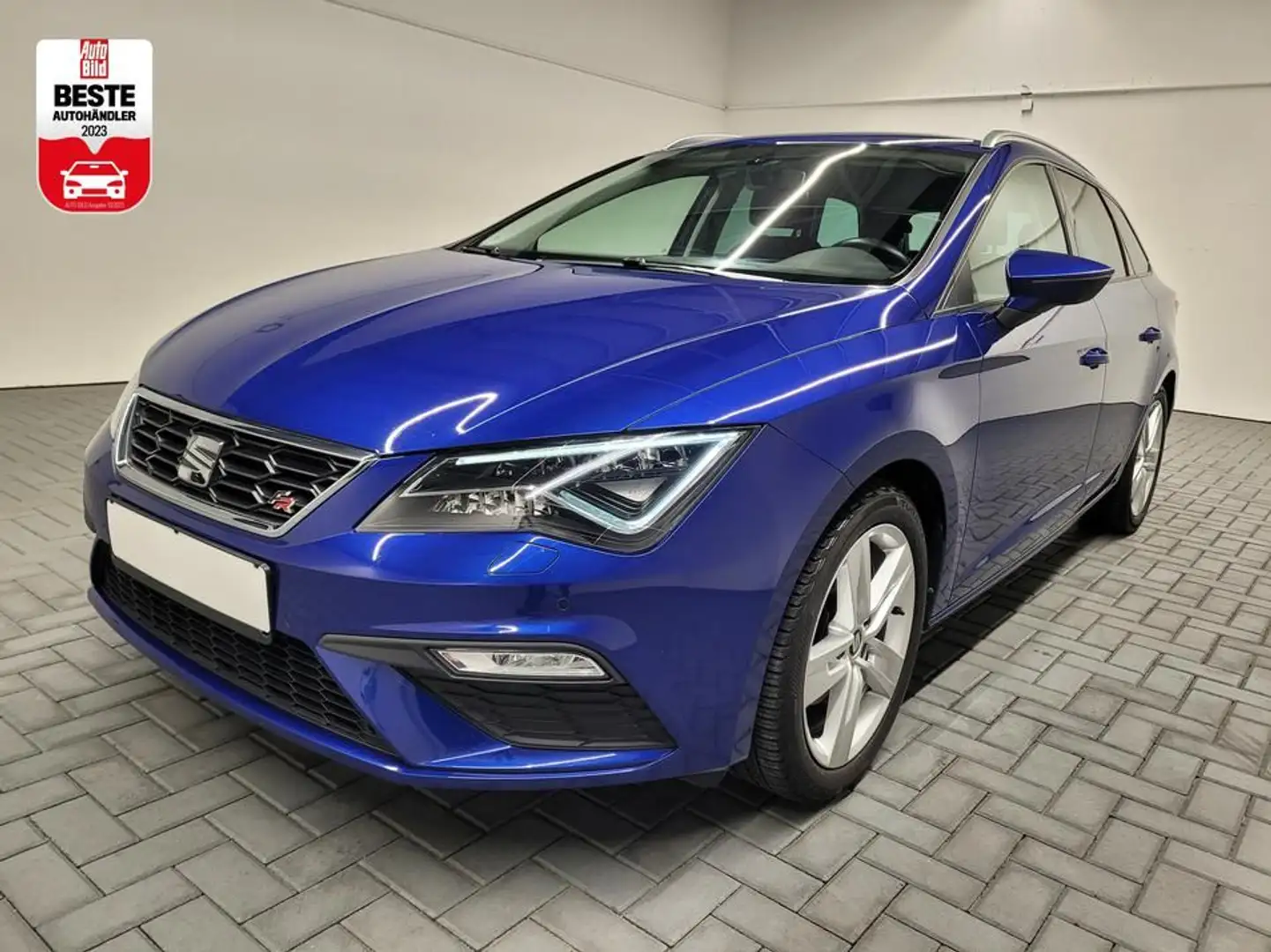 SEAT Leon ST FR LED/Seat-Sound/Navi/SHZ/Full-Link Blau - 1