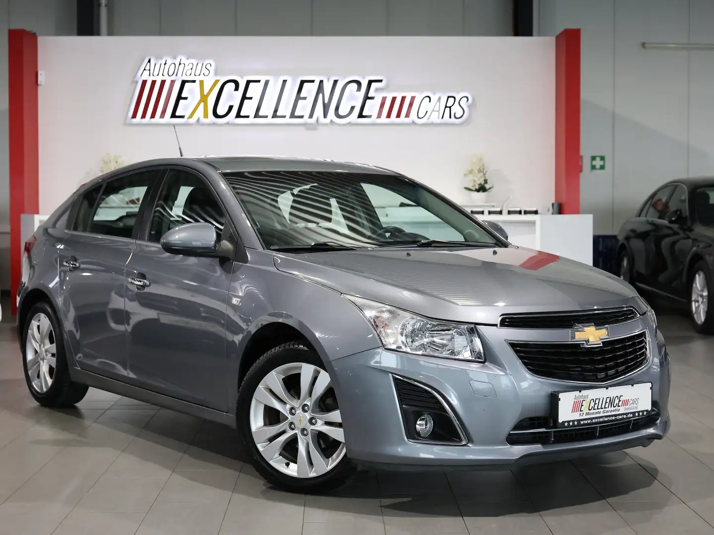 Chevrolet Cruze HATCHBACK 1.4 LTZ / SCHIEBEDACH,LEDER,NAVI Gris - 1