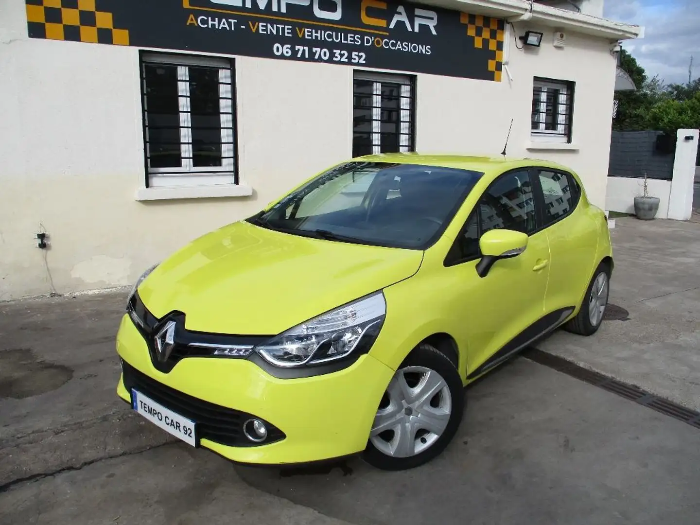 Renault Clio IV 1.2 16V 75 Zen Jaune - 1